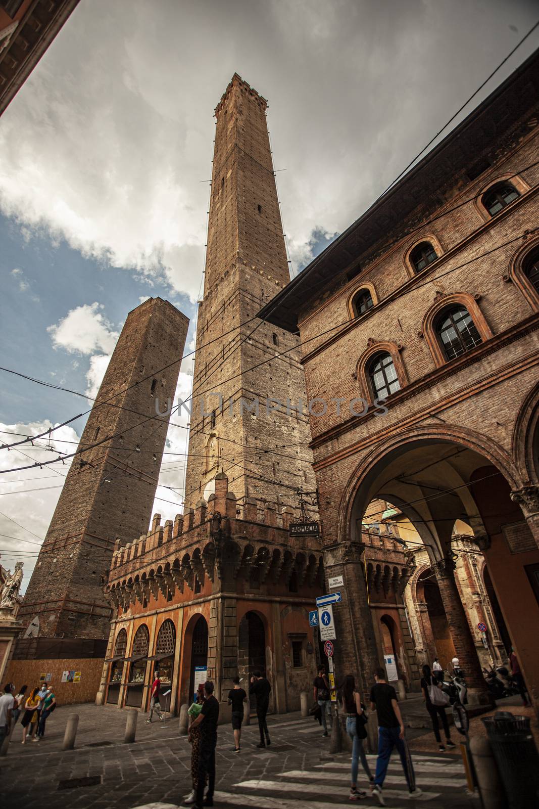 Asinelli tower in Bologna, Italy 11 by pippocarlot