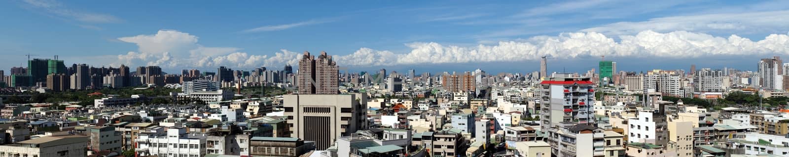 Panorama of Kaohsiung City in Taiwan by shiyali