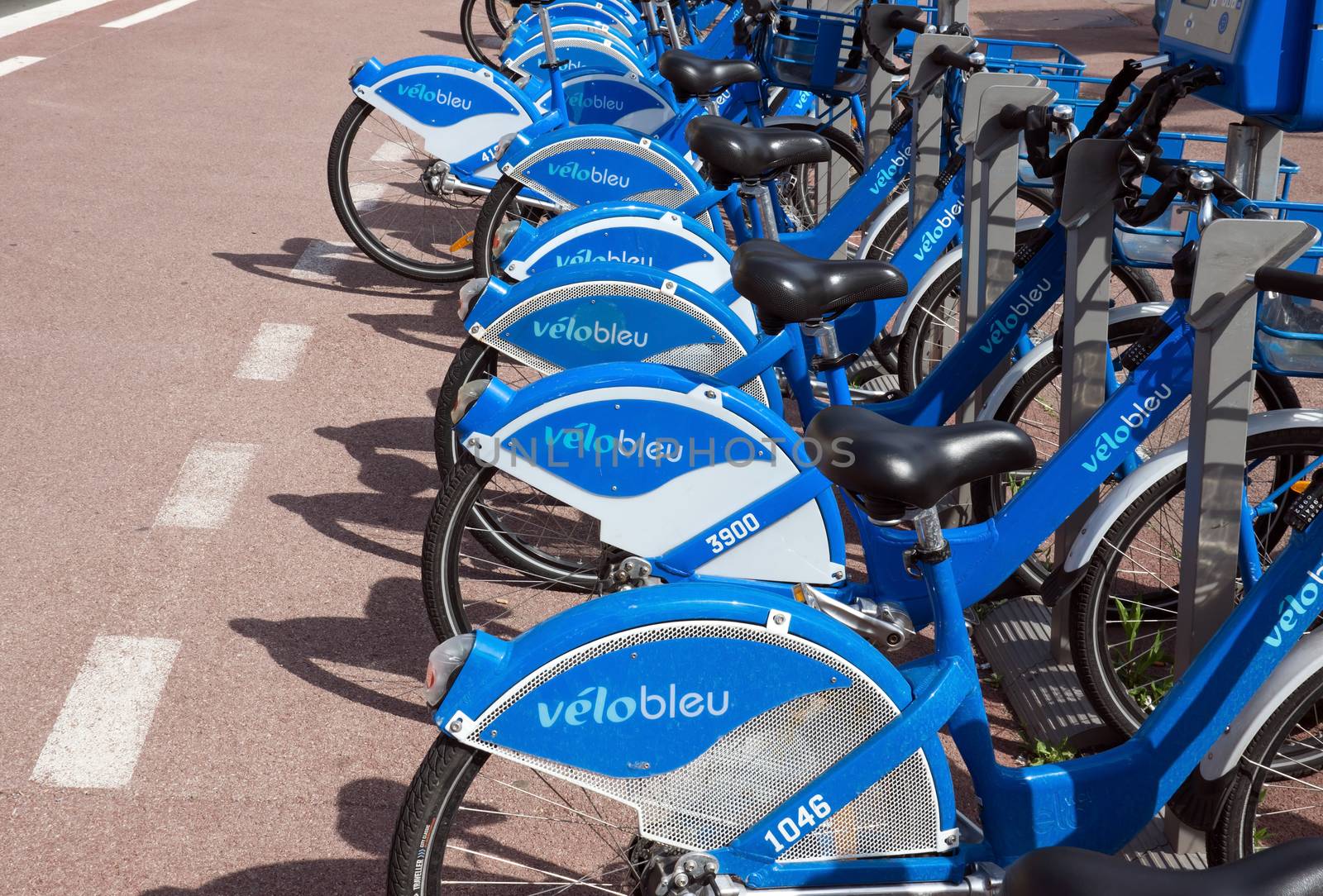 NICE, FRANCE - MAY 4: Public Bicycles Sharing Station on May 4, 2013 in Nice, France. One of 120 stations in Nice. This service offers over 1200 self-service bicycles.

Nice, France - May 4, 2013: Public Bicycles Sharing Station. One of 120 stations in Nice. This service offers over 1200 self-service bicycles.
