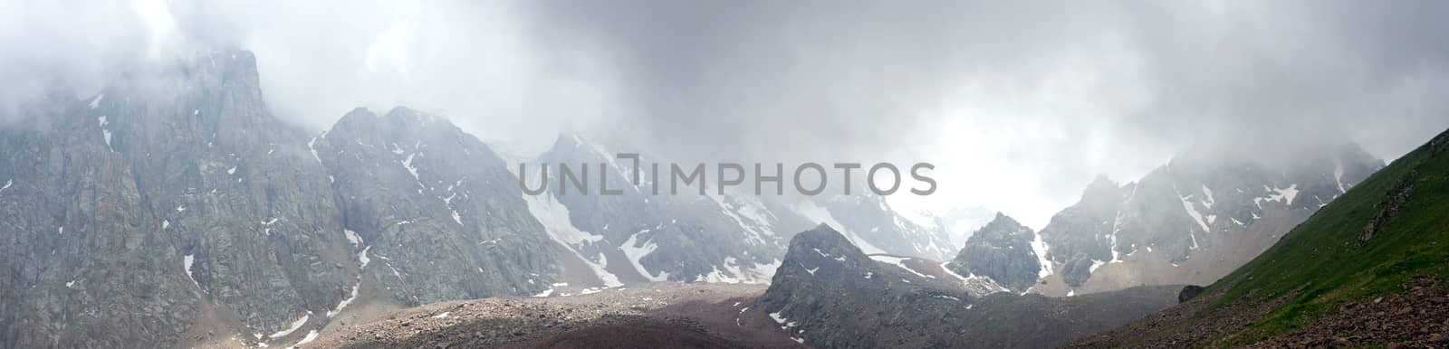 Panoramic views of the Alps before the storm in the summer