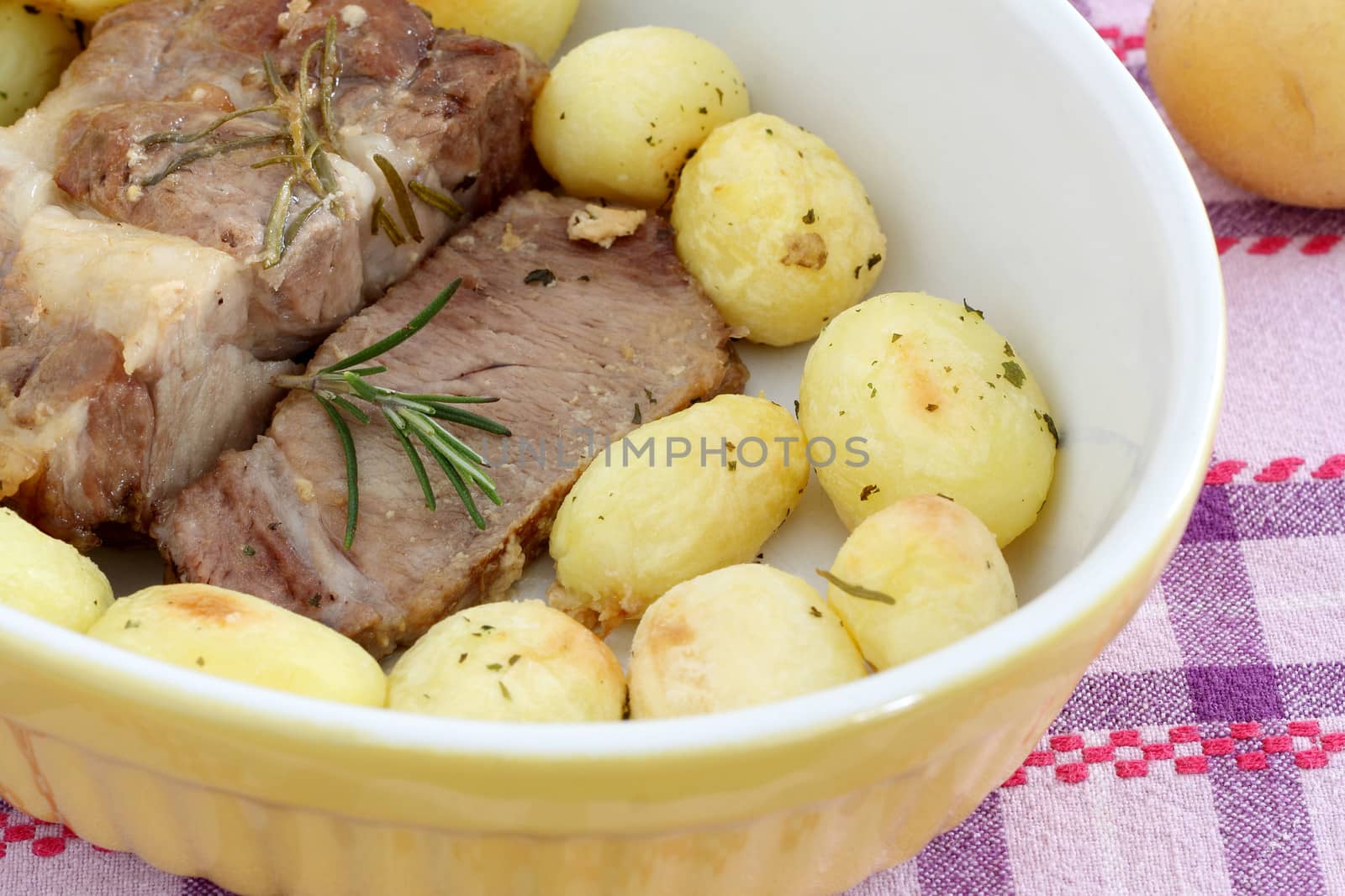 Pork roast with roasted potatoes