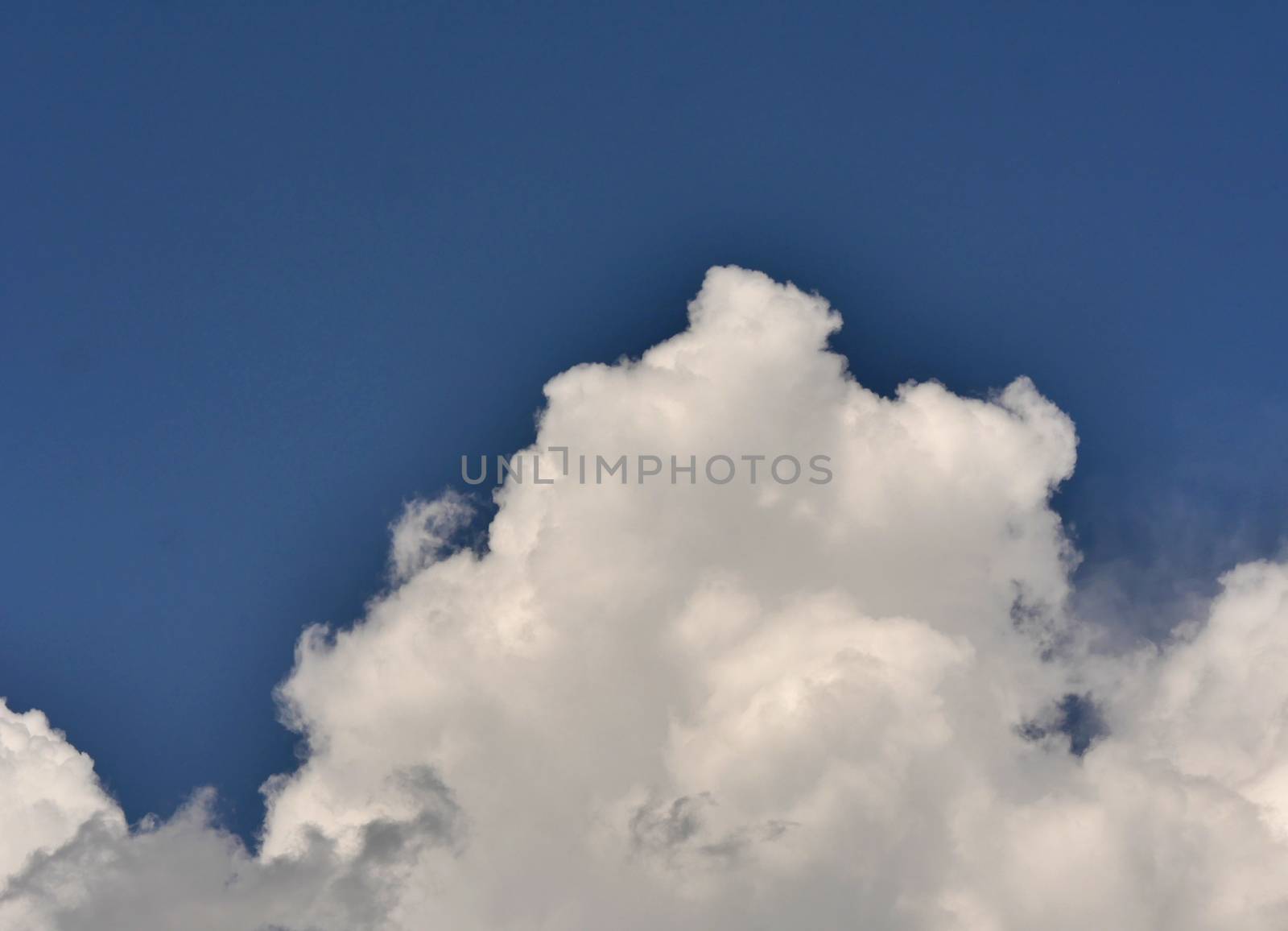 zoom big clouds in sky landscape by alex_nako