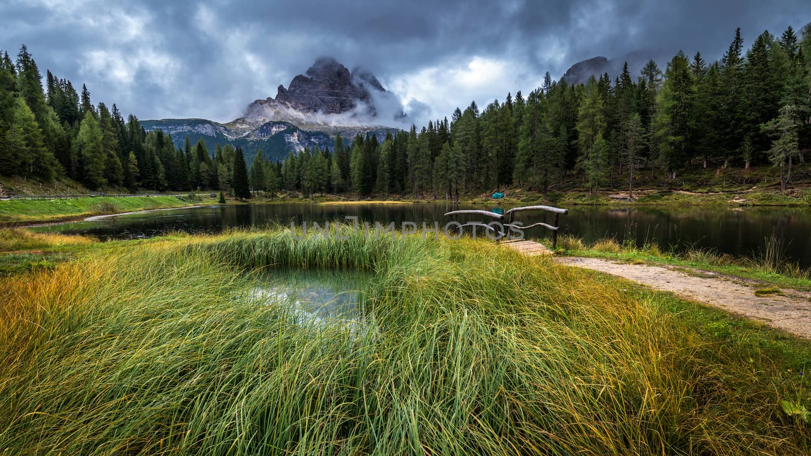 Lake Antorno, Three Peaks of Lavaredo, Lake Antorno and Tre Cime di Lavaredo, Dolomites, Italy