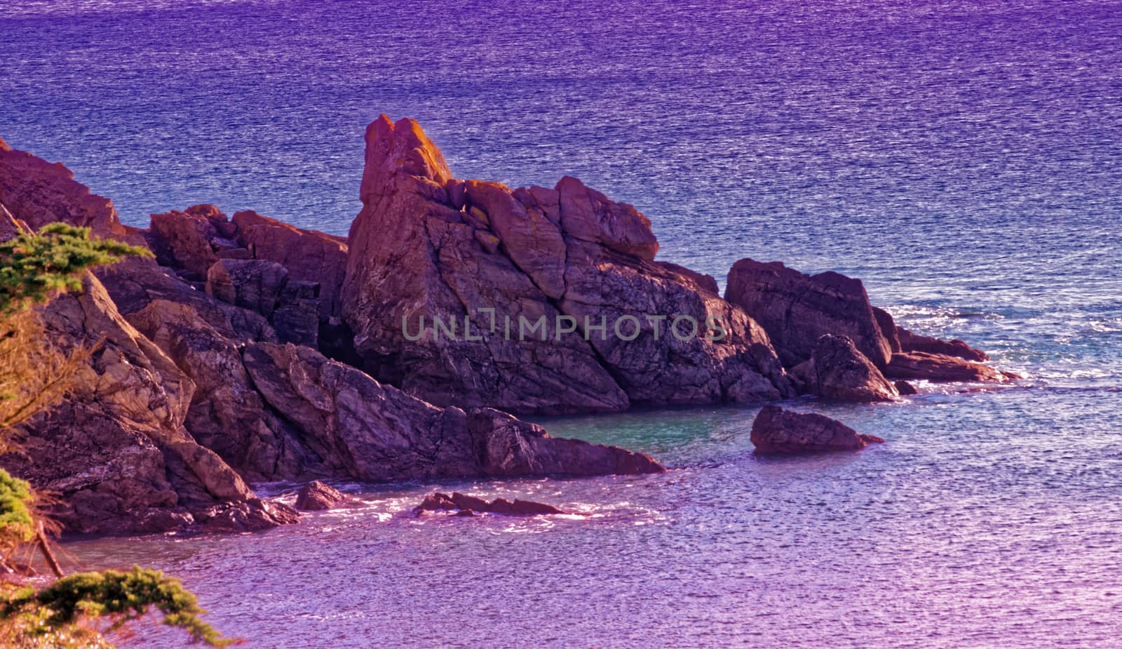 Both Panoramic and some more detailed images of beautiful Coastal scenes.