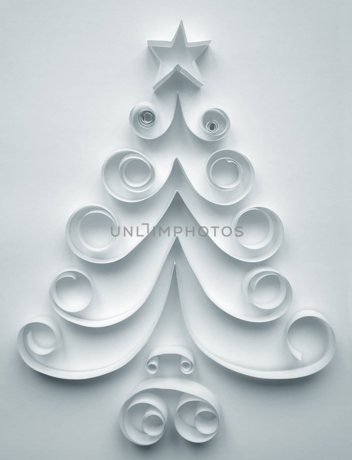 Christmas tree by Venakr