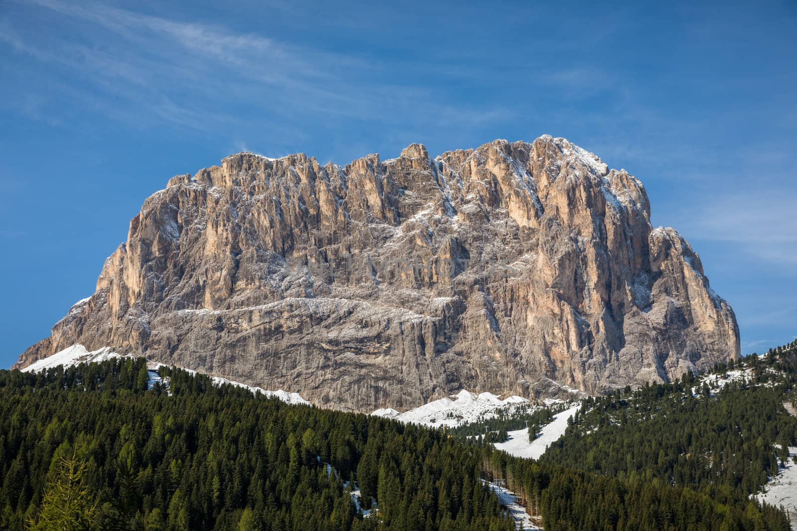 Great view of the National Park Dolomites (Dolomiti), famous location, Tyrol, Alp, Italy, Europe. Dramatic and picturesque scene. Beauty world.