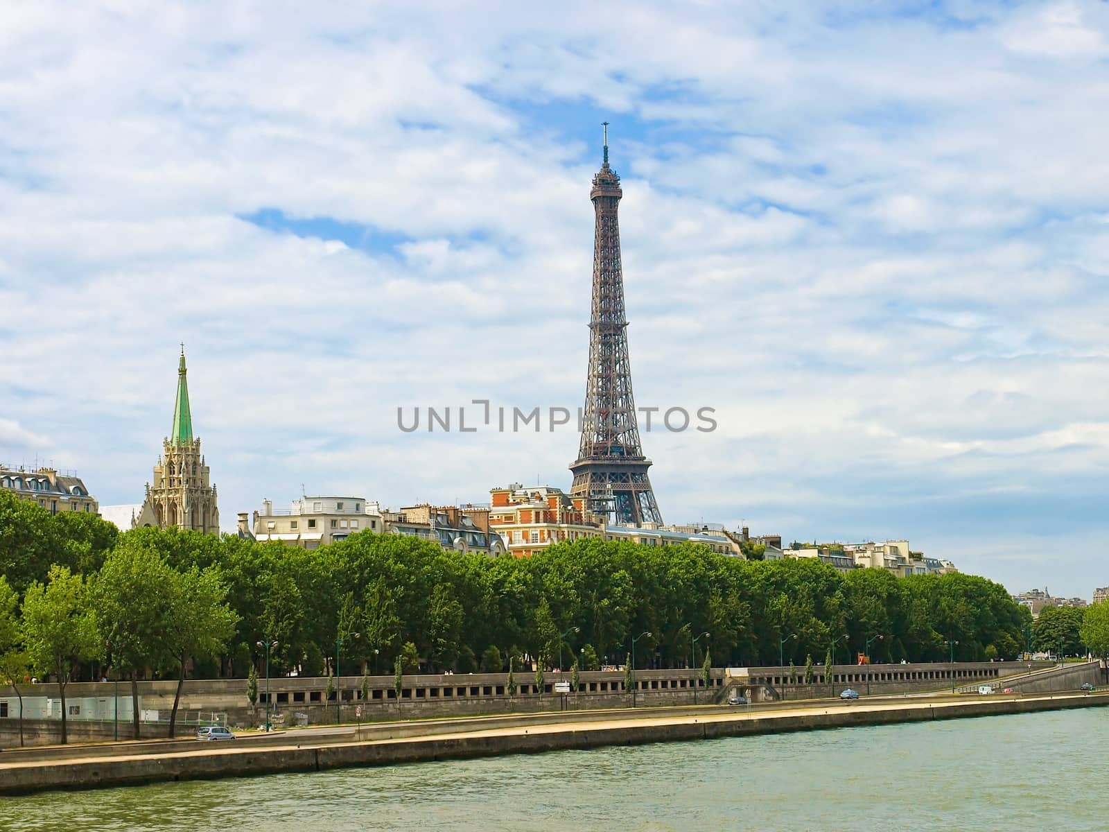 A view of the Eiffel tower from the river Seine.