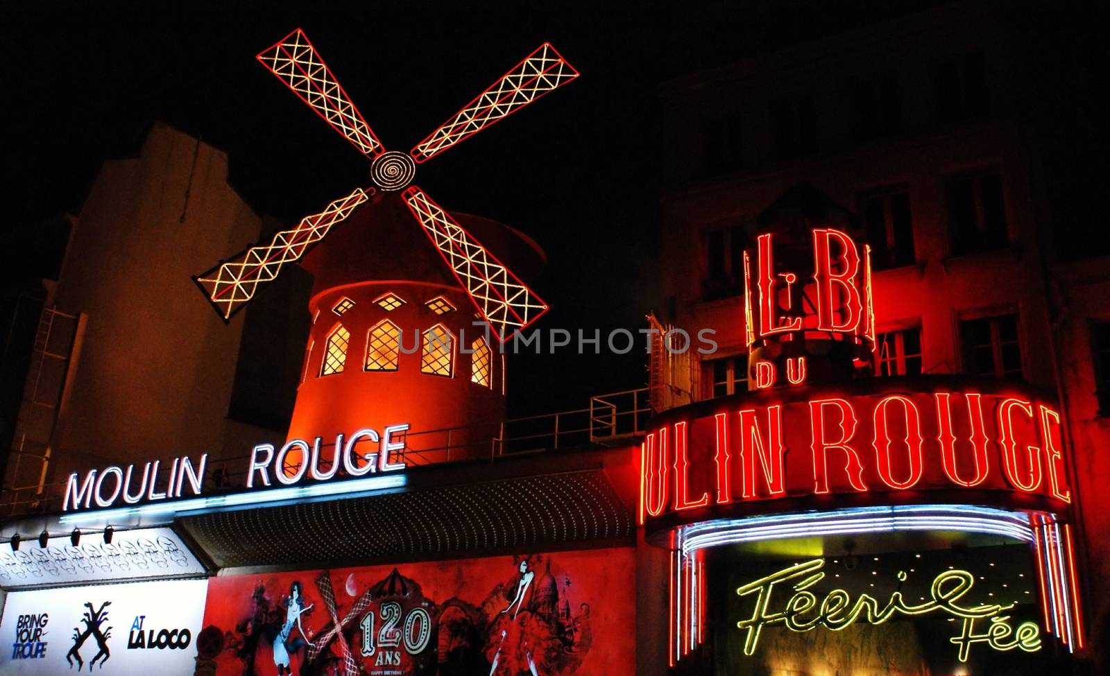 Paris - Moulin Rouge by Venakr