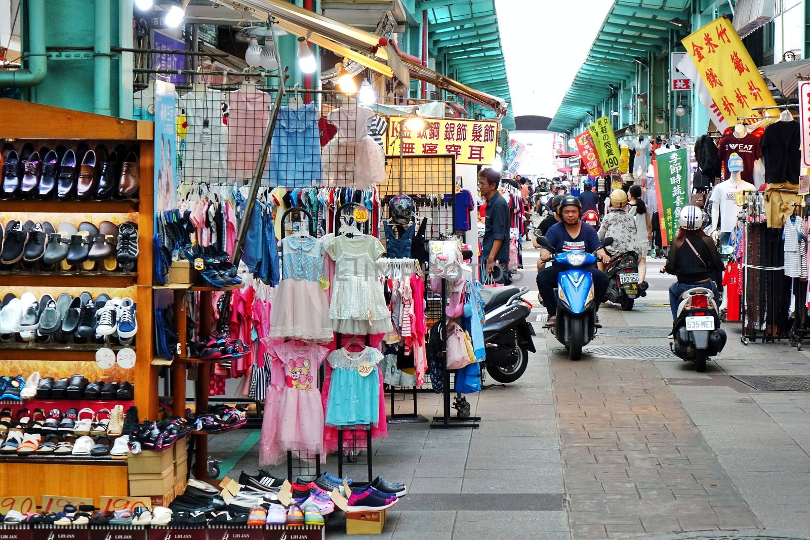 KAOHSIUNG, TAIWAN -- AUGUST 18, 2018: The Nan Hua tourist market sells mainly affordable clothing and shoes for cildren and young people.
