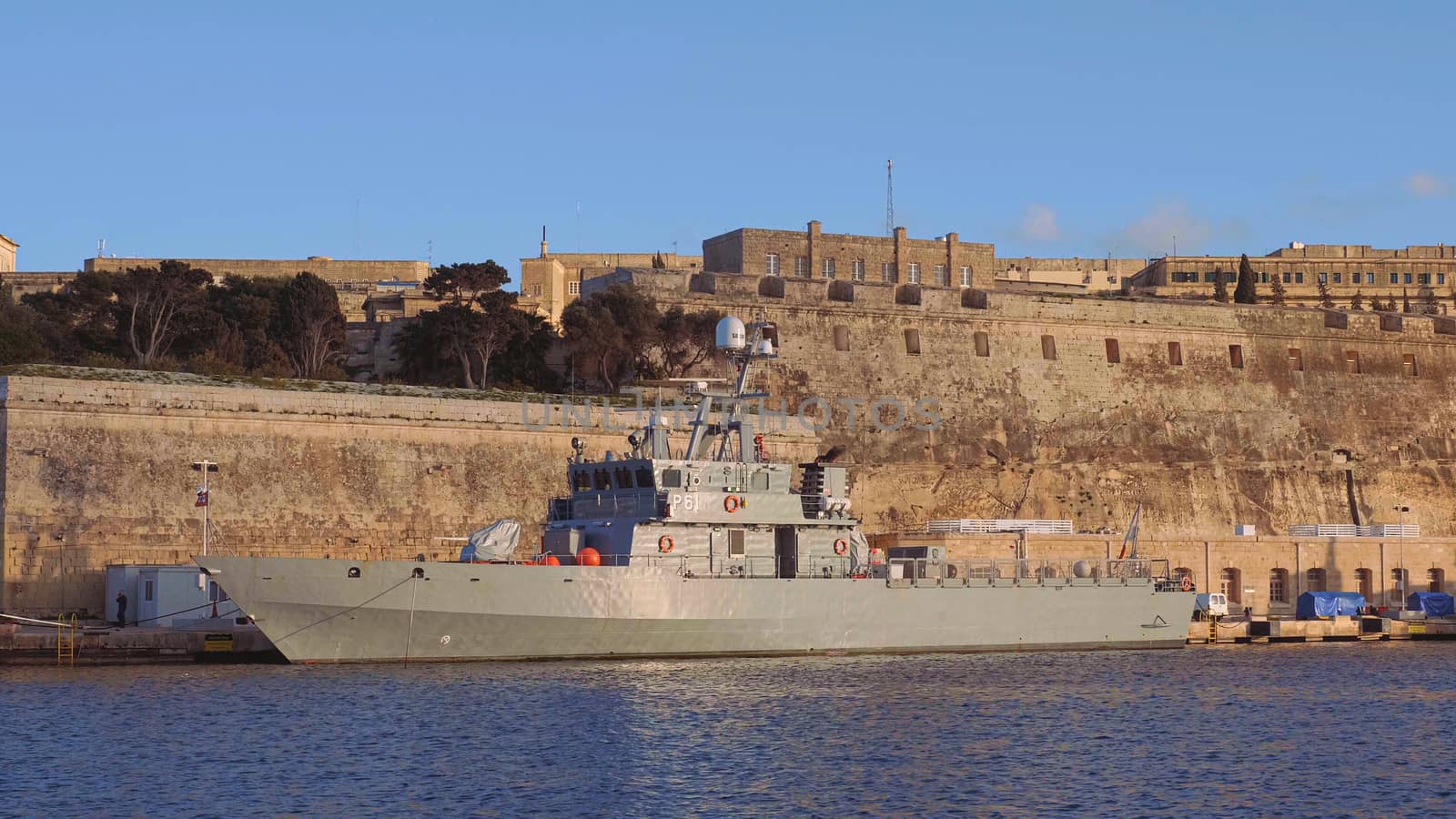 War ship in the harbour of Valletta by Lattwein