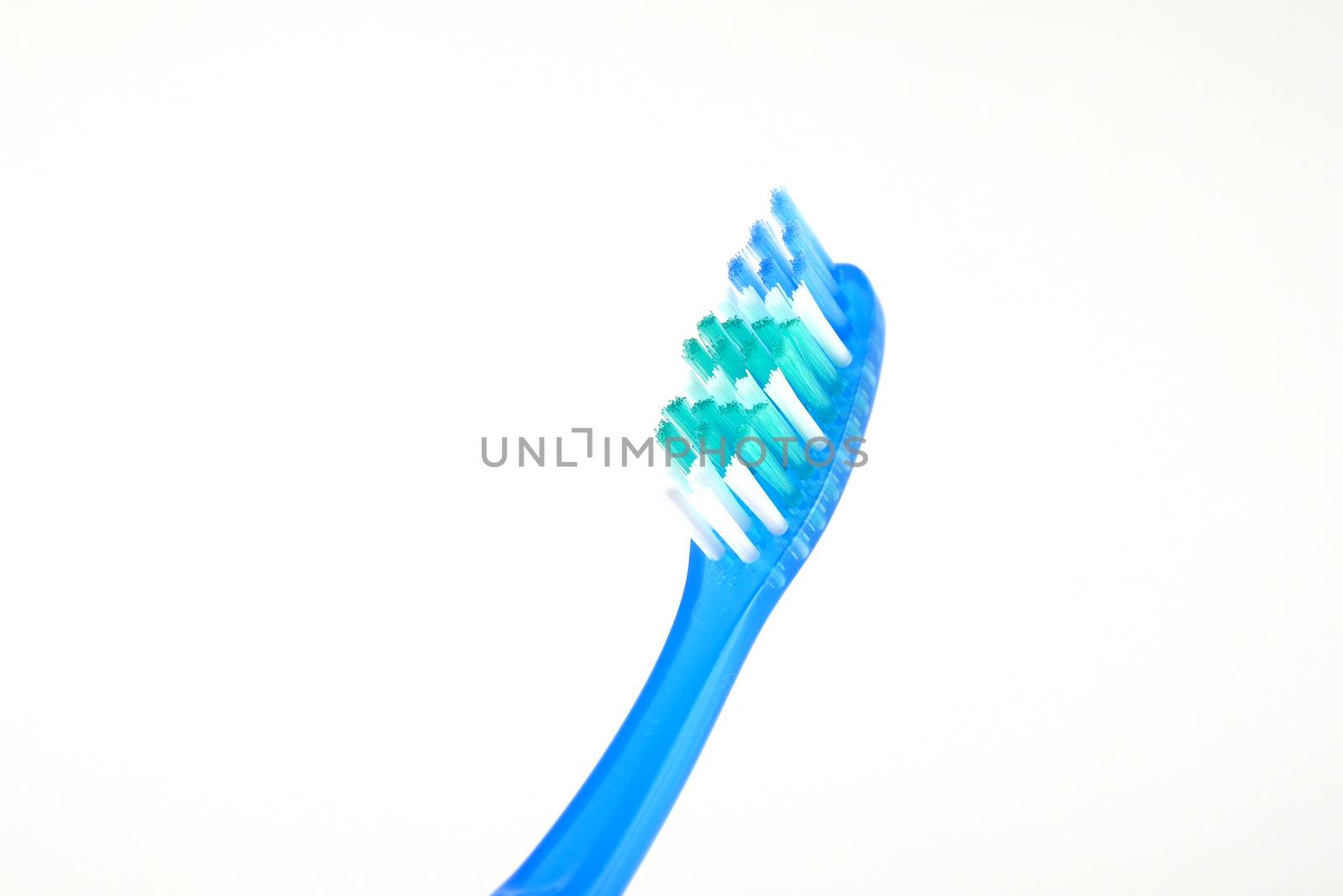 Tooth-brush over white by sergpet