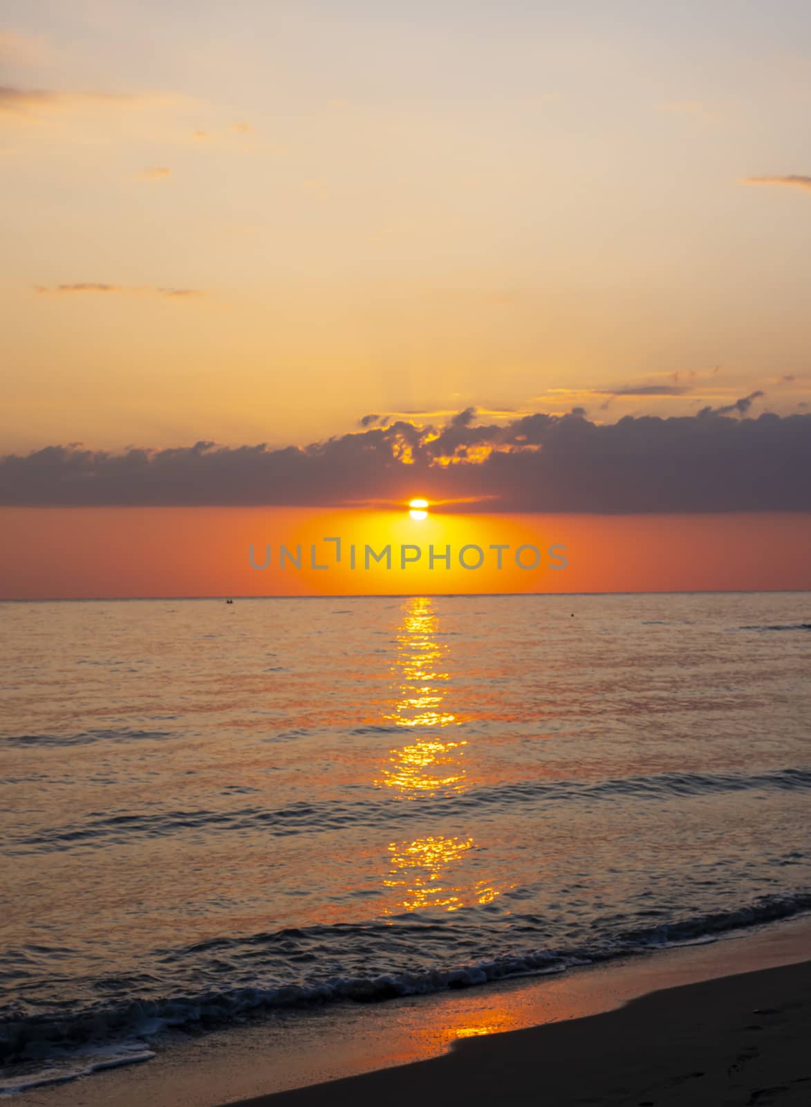 sunrise over the sea beach by alex_nako