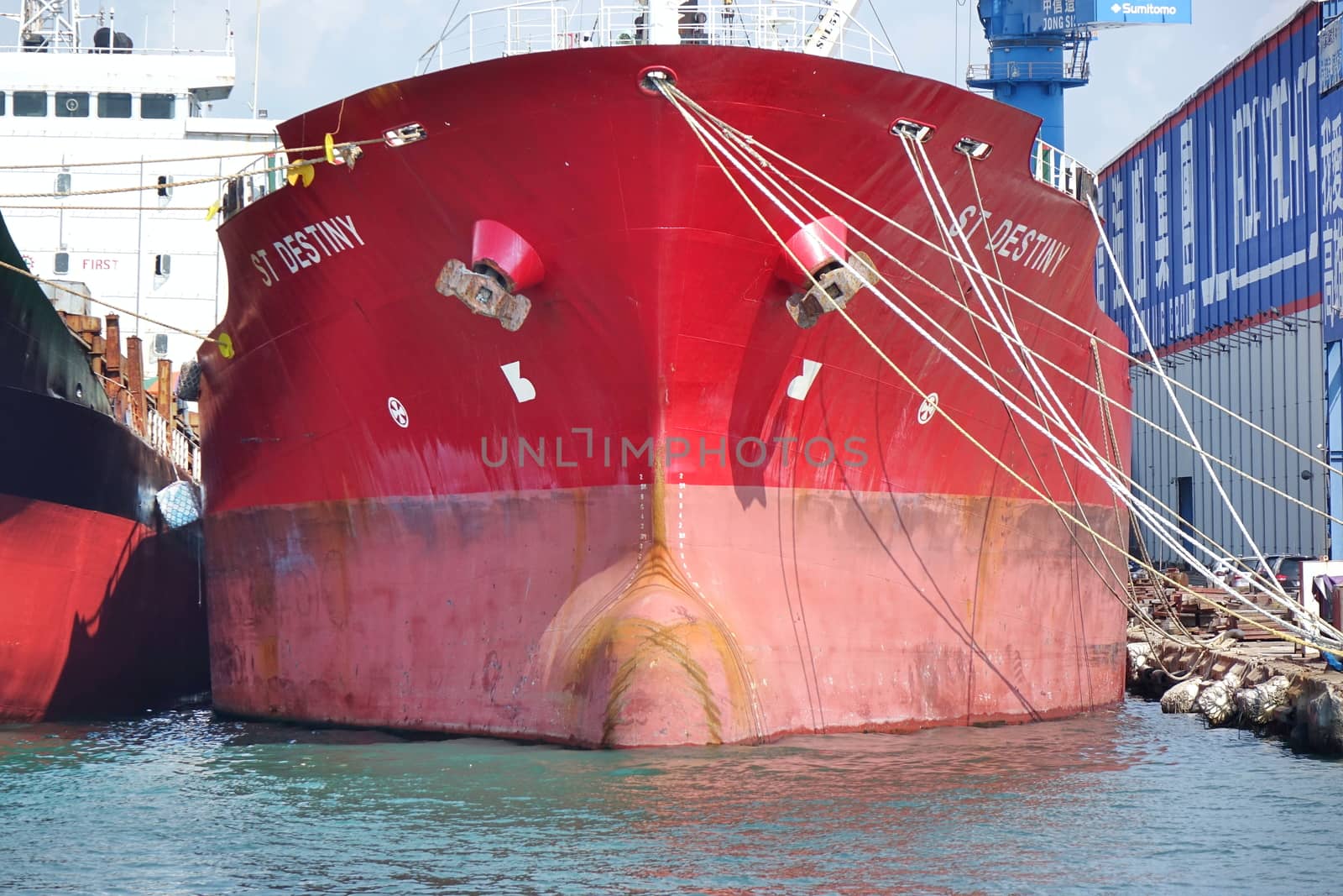 Large Vessel in a Shipyard in Taiwan by shiyali