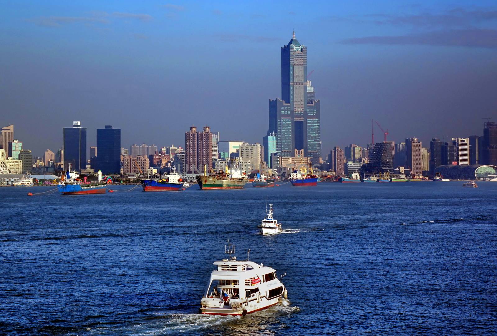 Tourist Ships Sail Across Kaohsiung Port by shiyali