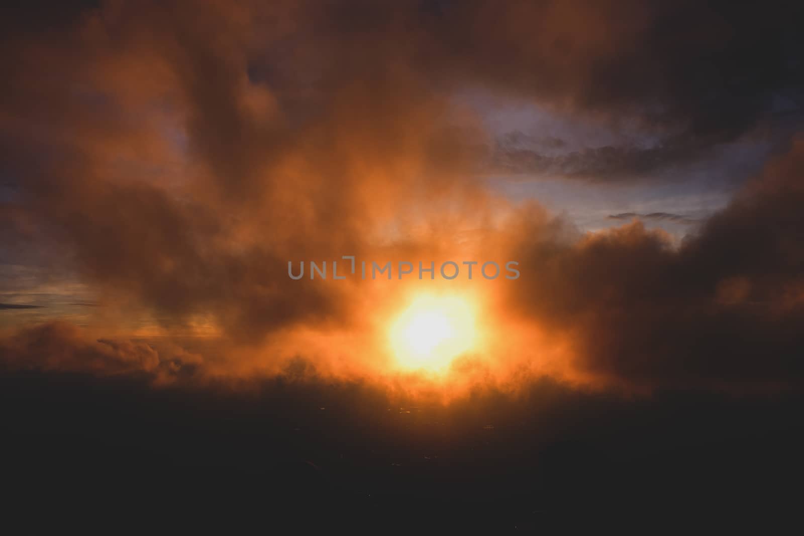 Morning sunrise view There was a cloud of sun-shading clouds at  by suthipong