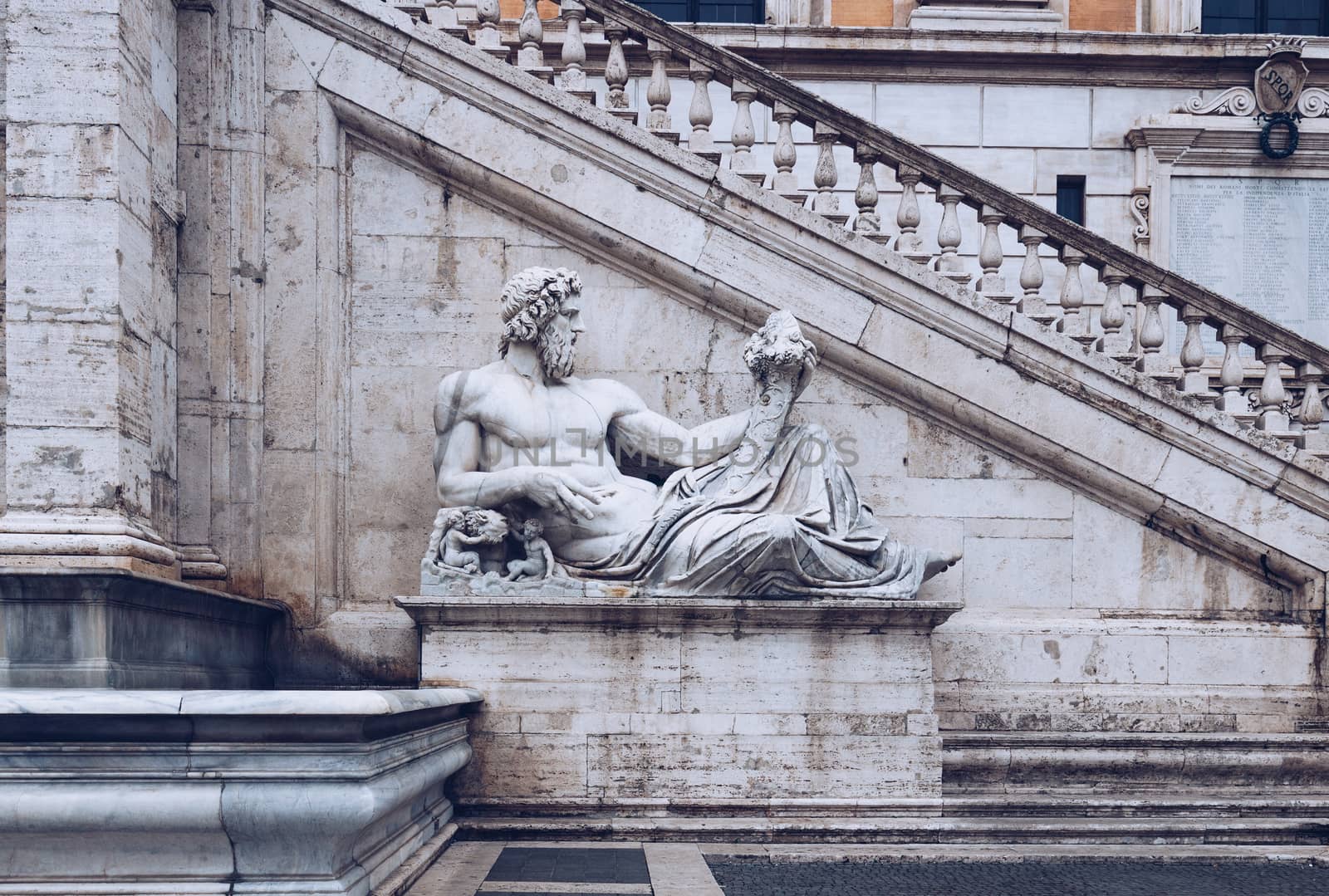 Front view of the Palazzo Senatorio (Senatorial Palace) and Fontana della Dea Roma in The Piazza del Campidoglio on top of the Capitoline Hill in Rome, Italy