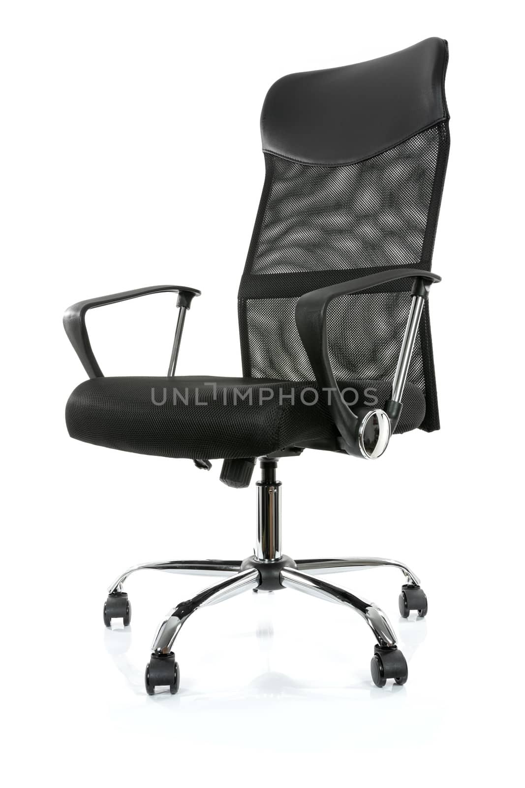 Modern office armchair by wdnet_studio