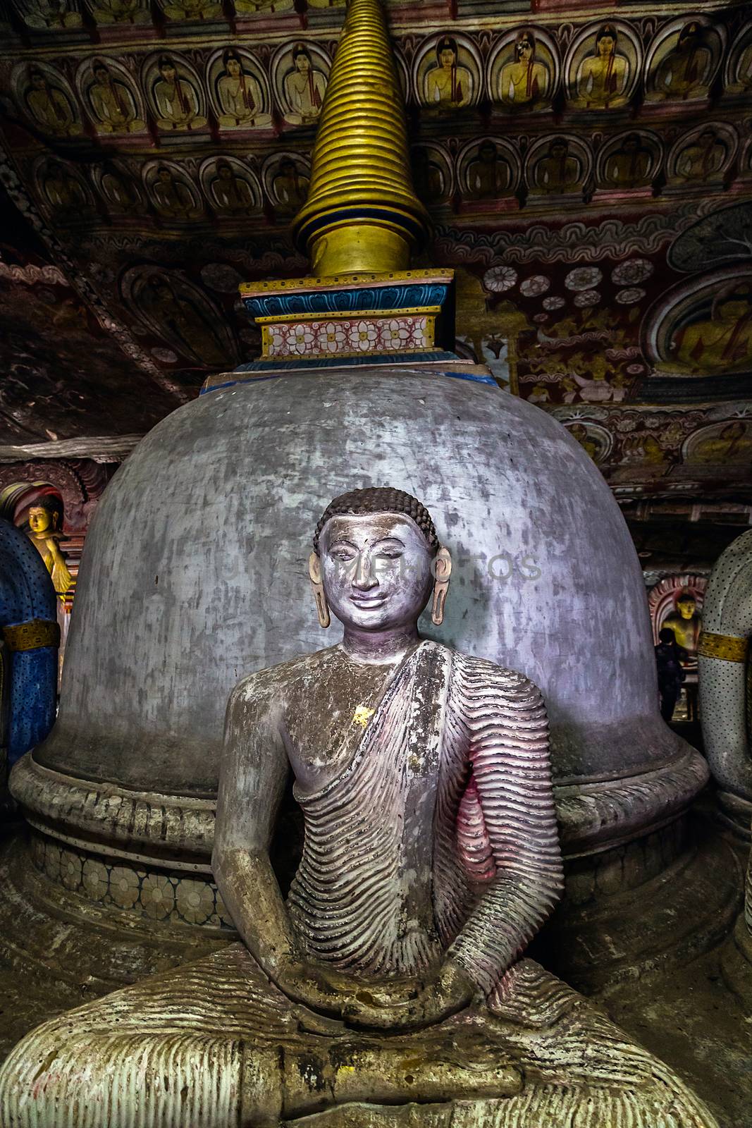 Buddha statues stupa in Dambulla Cave Temple, Sri Lanka