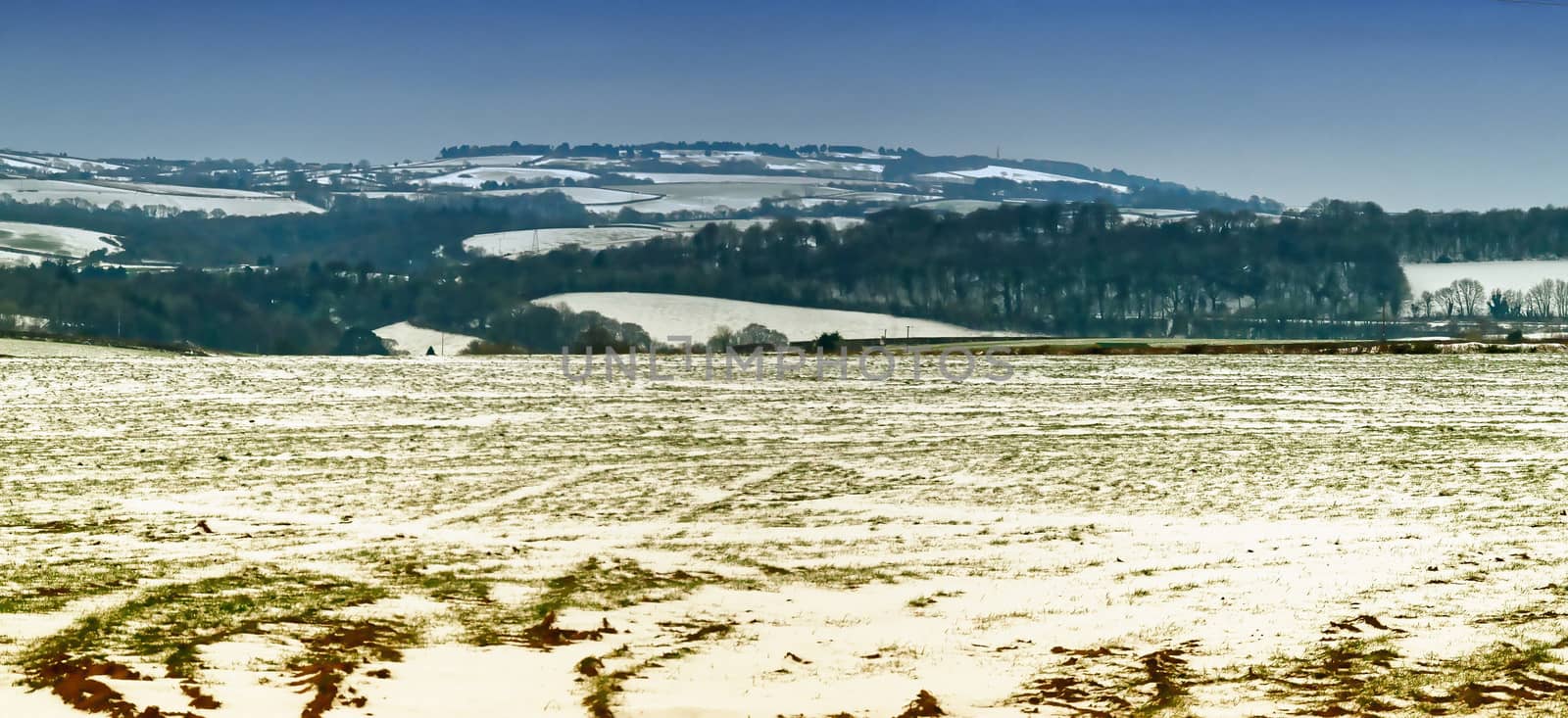 Both Panoramic and some more detailed images of beautiful country scenes.