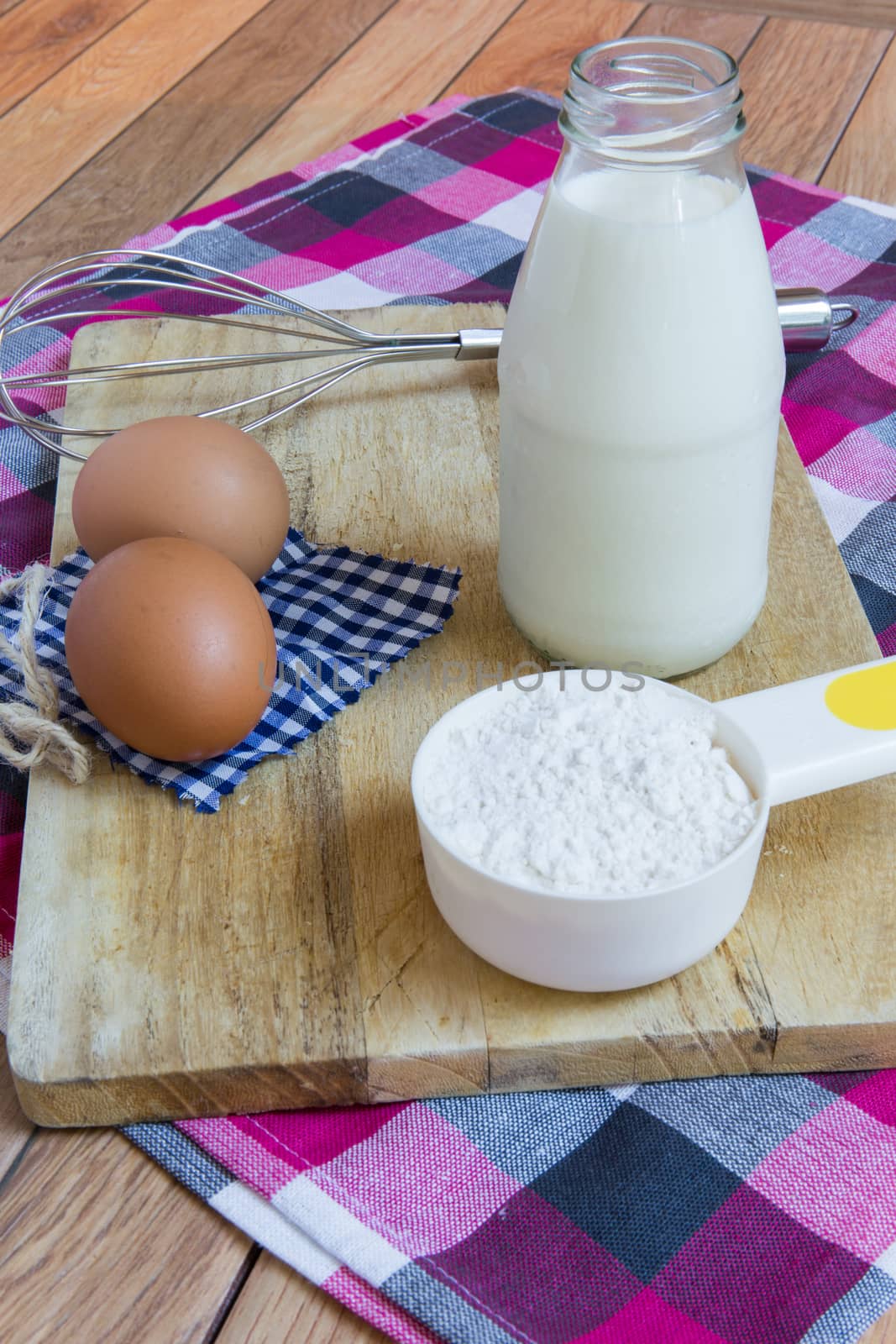 Egg, milk, flour are basic raw materials for baking and dessert cooking.