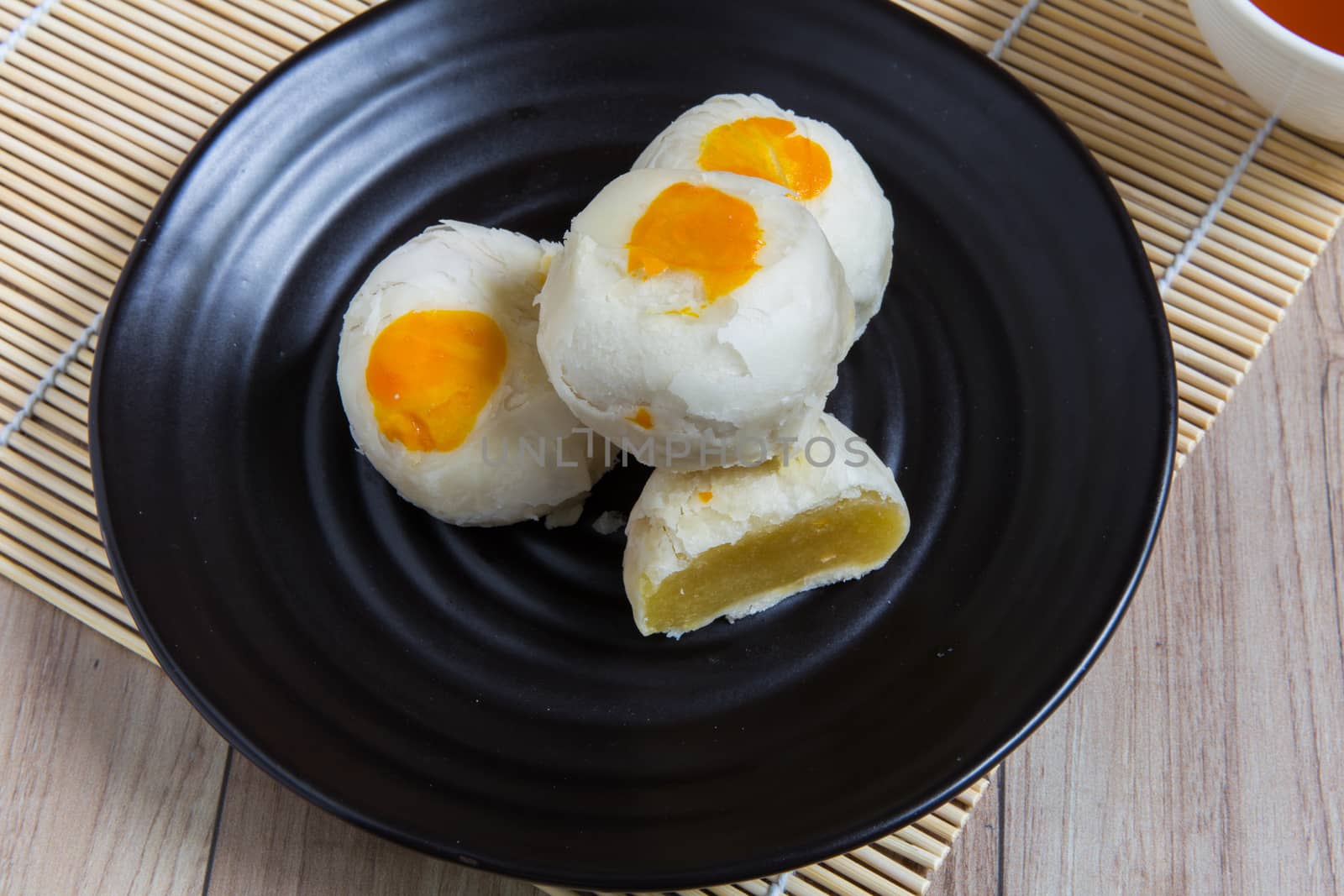 Sweet traditional Chinese cake for any occasion.