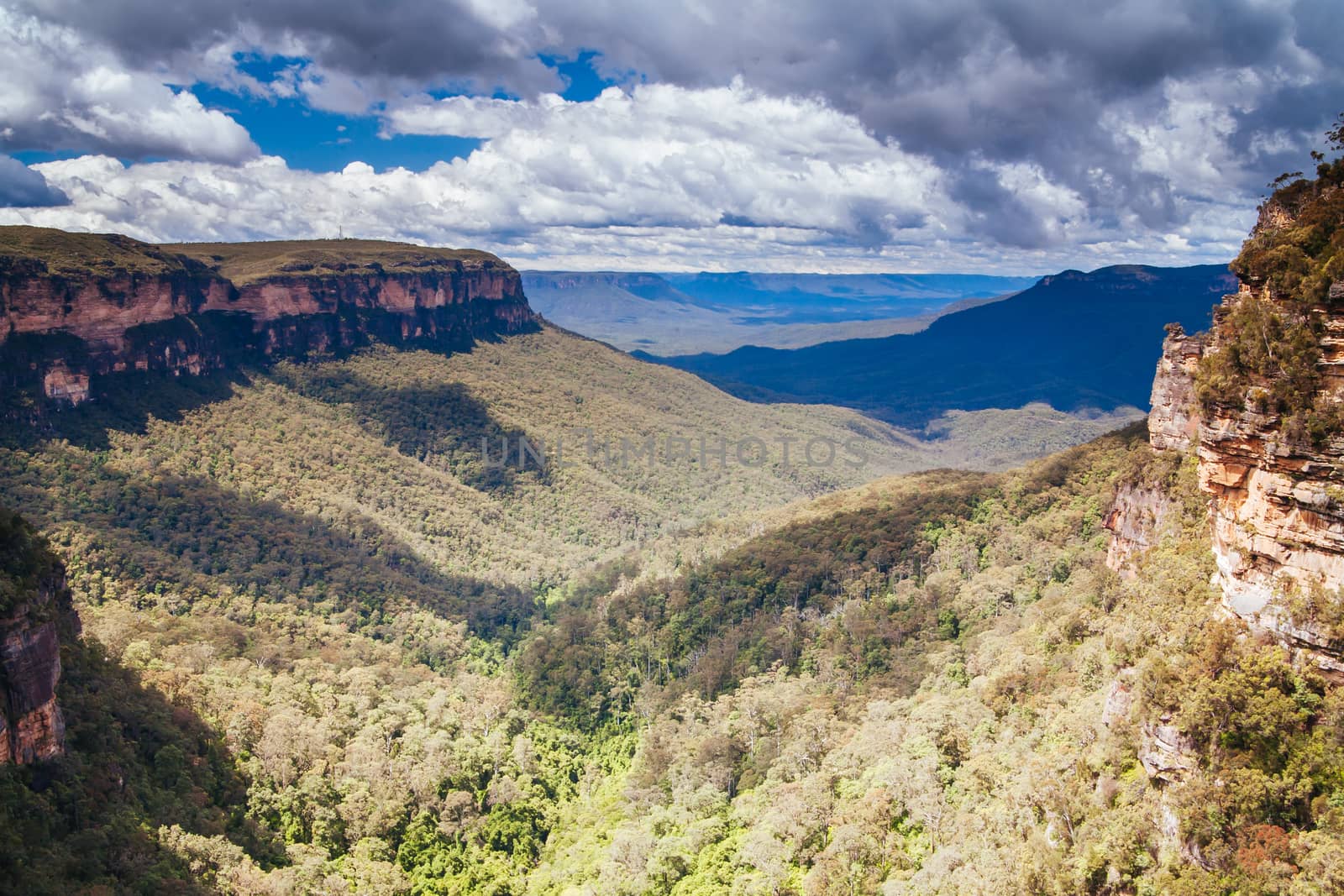 Stunning landscape of the Blue Mountains, New South Wales, Australia