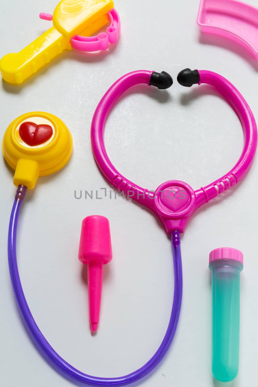 Colorful and vivid medical equipment toy for children.
