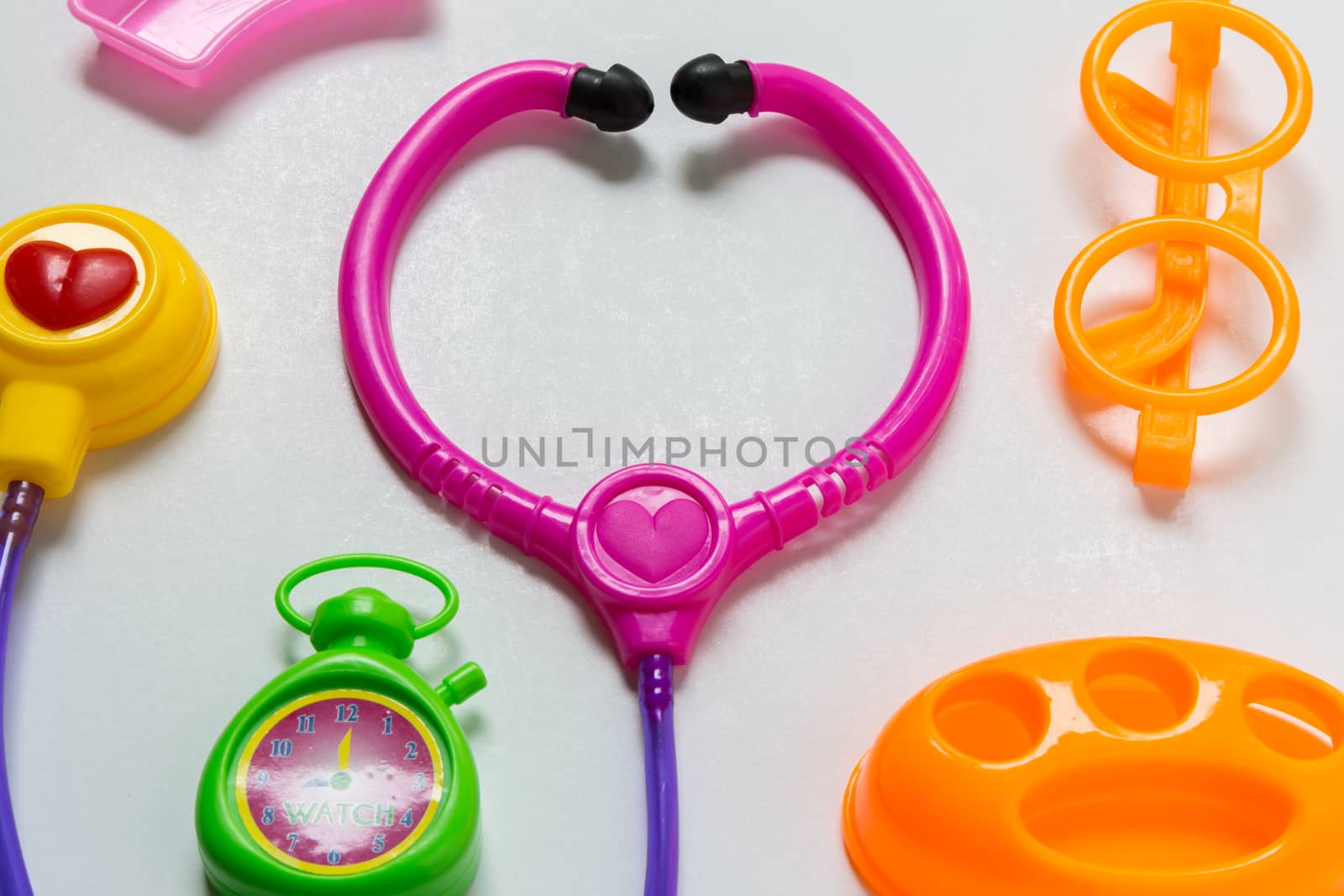 Colorful and vivid medical equipment toy for children.