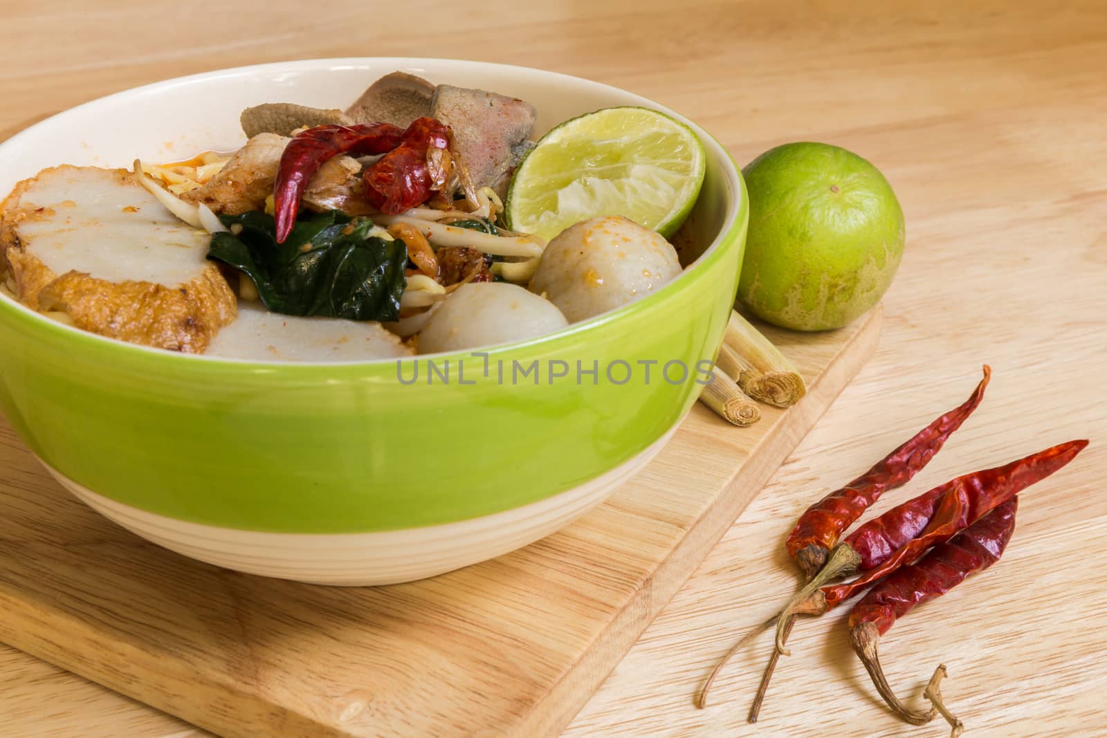 Tom Yum Spicy Soup Noodle with Fish Ball and Pork : Popular Thai Food