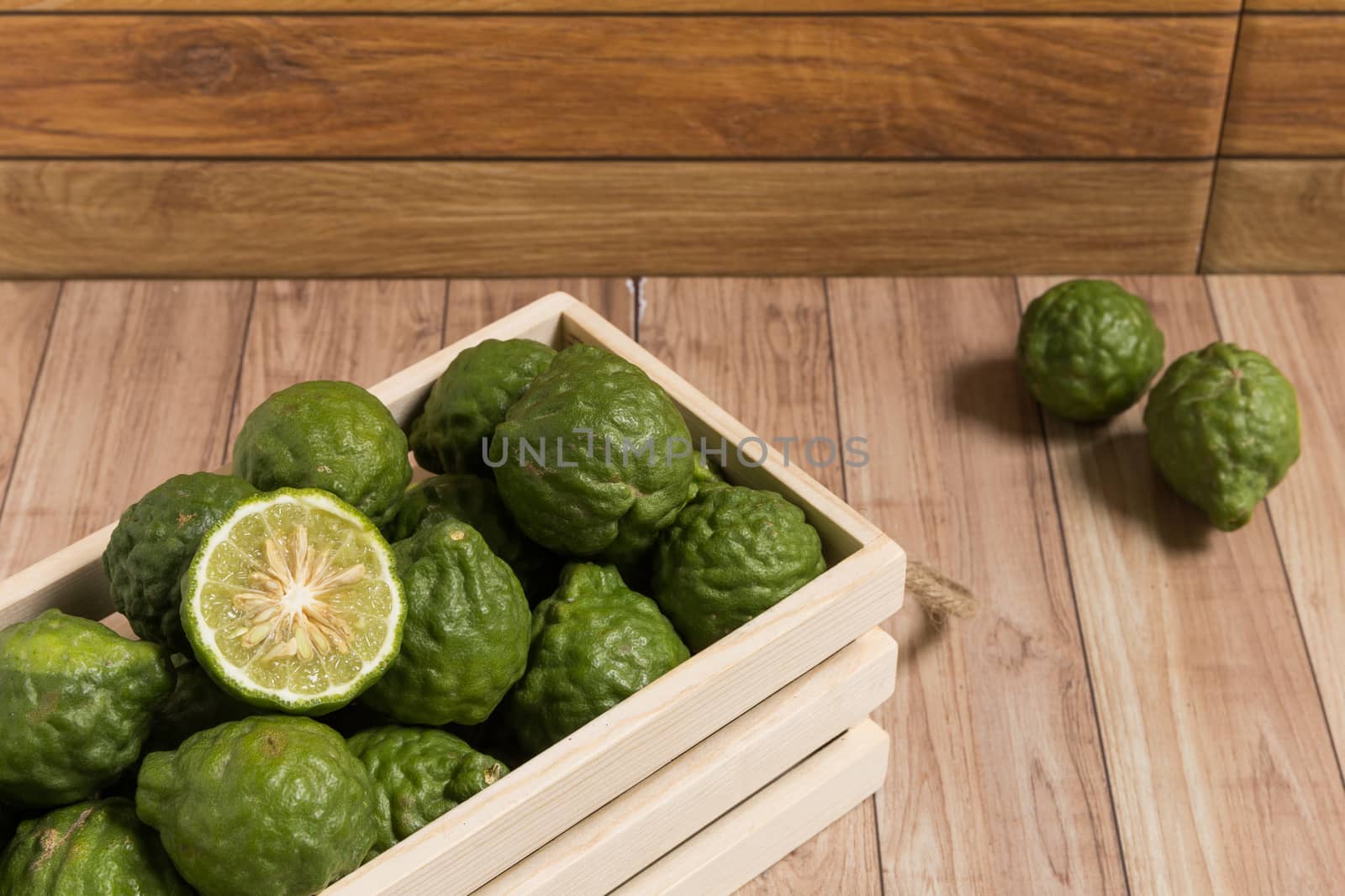 Bergamots put together in a wood box.