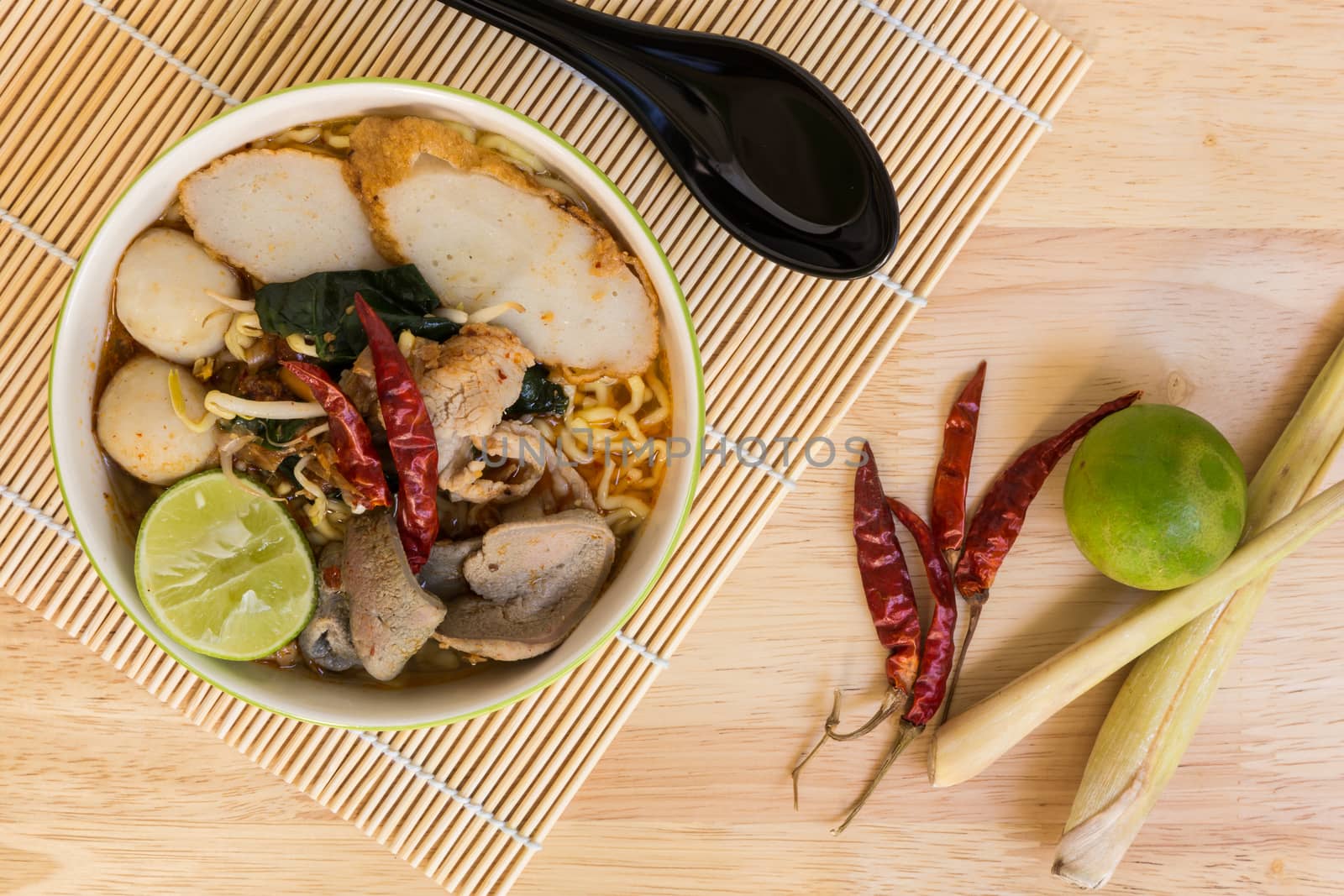 Tom Yum Spicy Soup Noodle with Fish Ball and Pork : Popular Thai Food