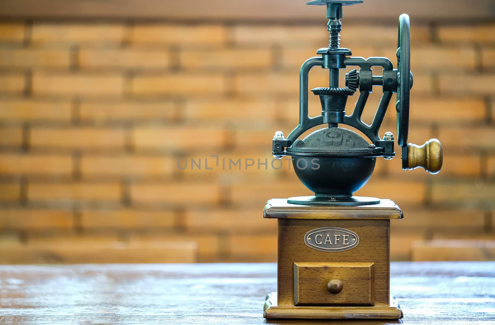 vintage coffee grinder by Nawoot