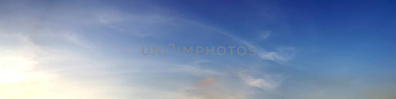 Panorama sky with cloud on a sunny day. Beautiful cirrus cloud.