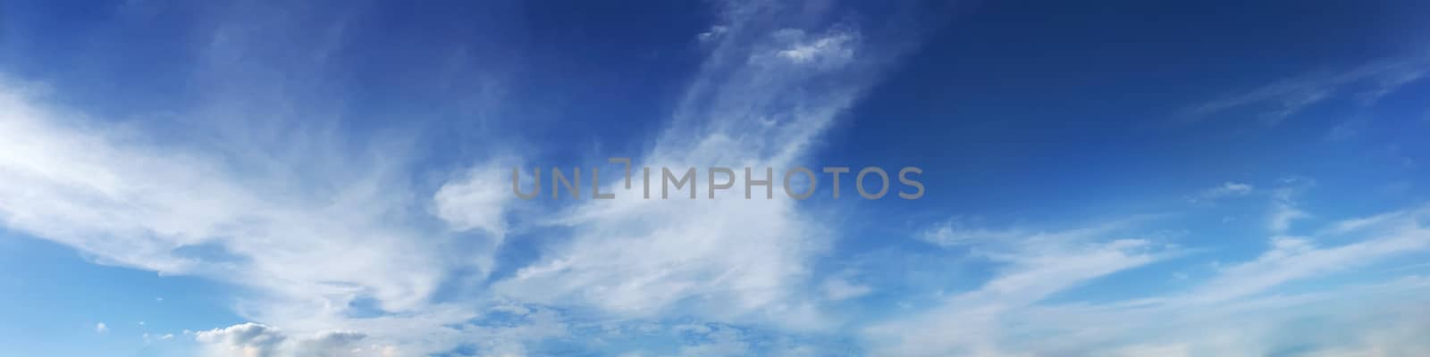 Panorama sky with cloud on a sunny day. Beautiful cirrus cloud.