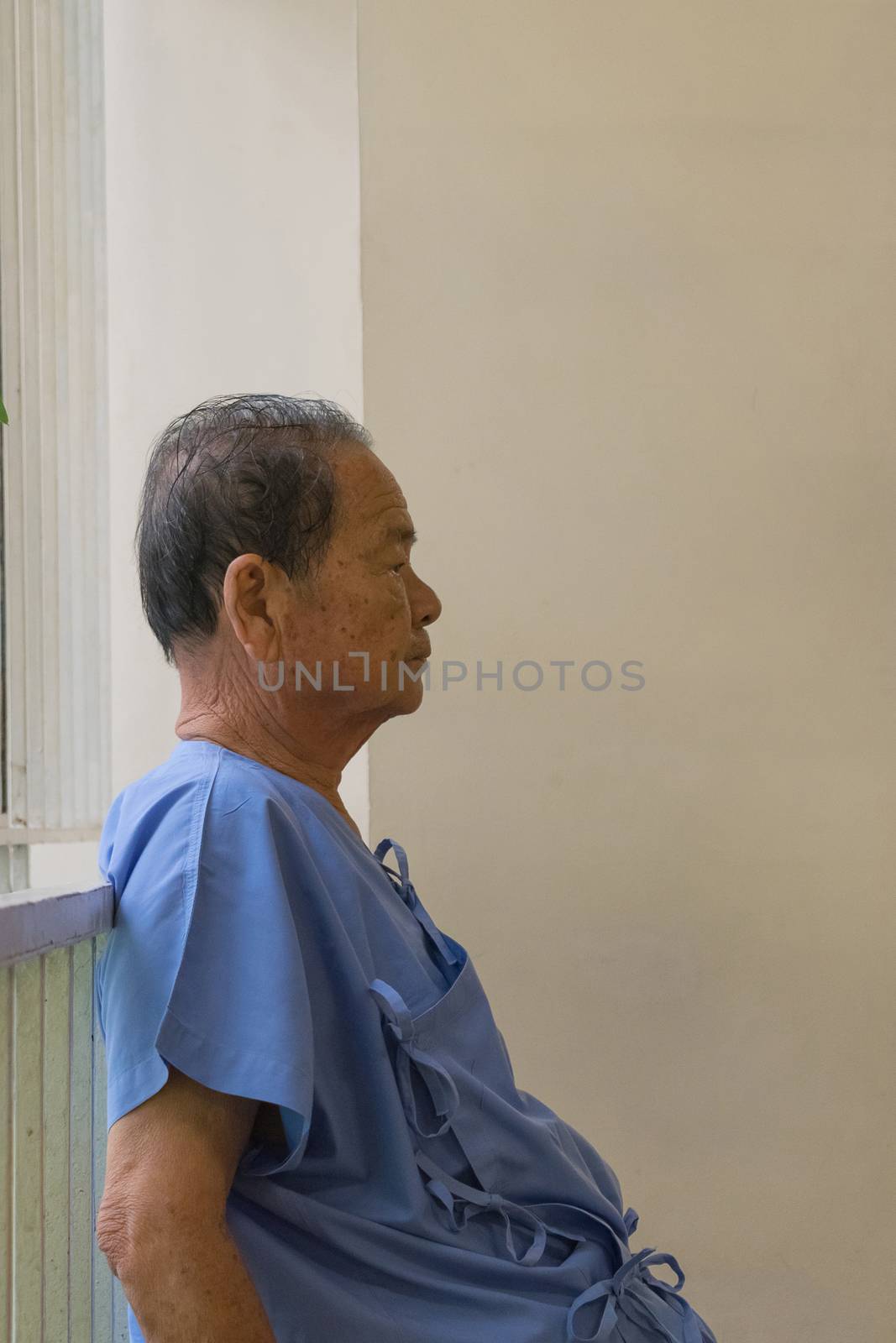 Patient waiting a doctor in hospital by PongMoji