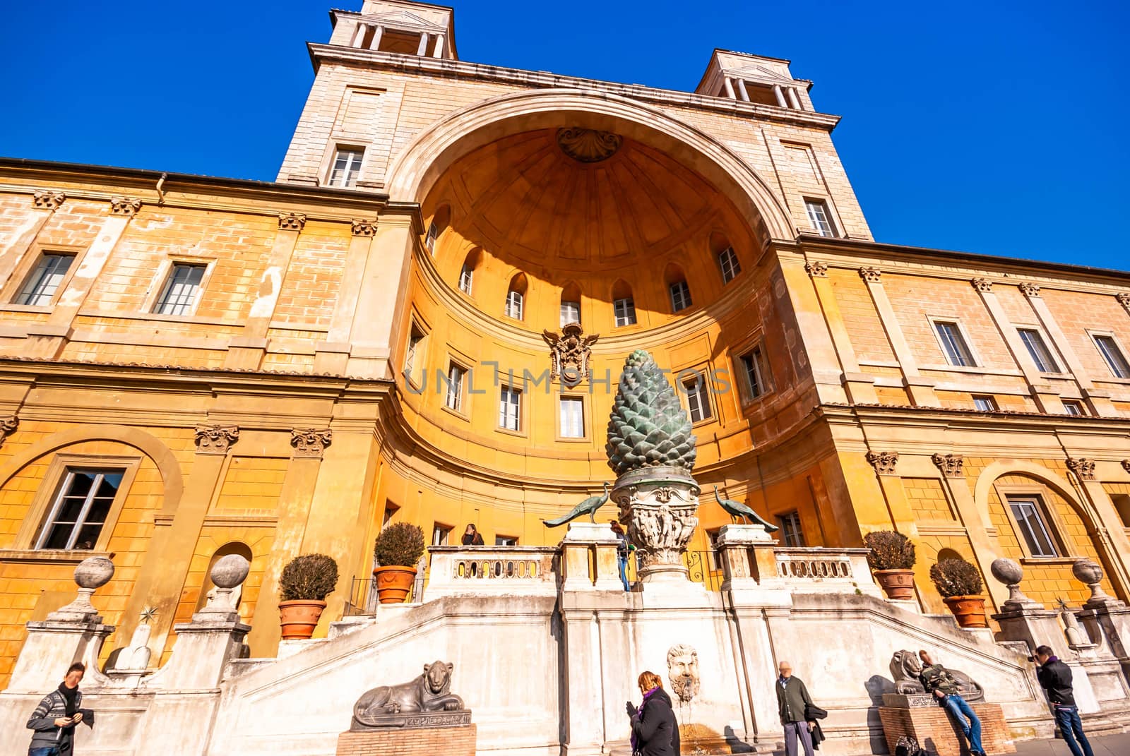 The Vatican Museums constitute a museum complex located in the Vatican. It brings together twelve museums, which represents five galleries and 1,400 rooms. The set houses one of the largest art collections in the world
