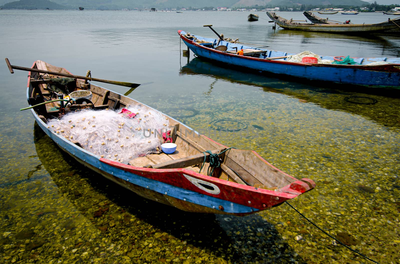 Vietnamese fishing boat in mooring by Sonnet15