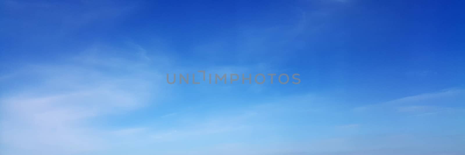 Panorama sky with cloud on a sunny day. Beautiful cirrus cloud.