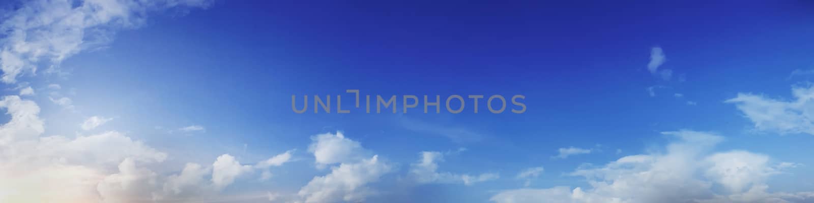 Panorama sky with cloud on a sunny day. Beautiful cirrus cloud.