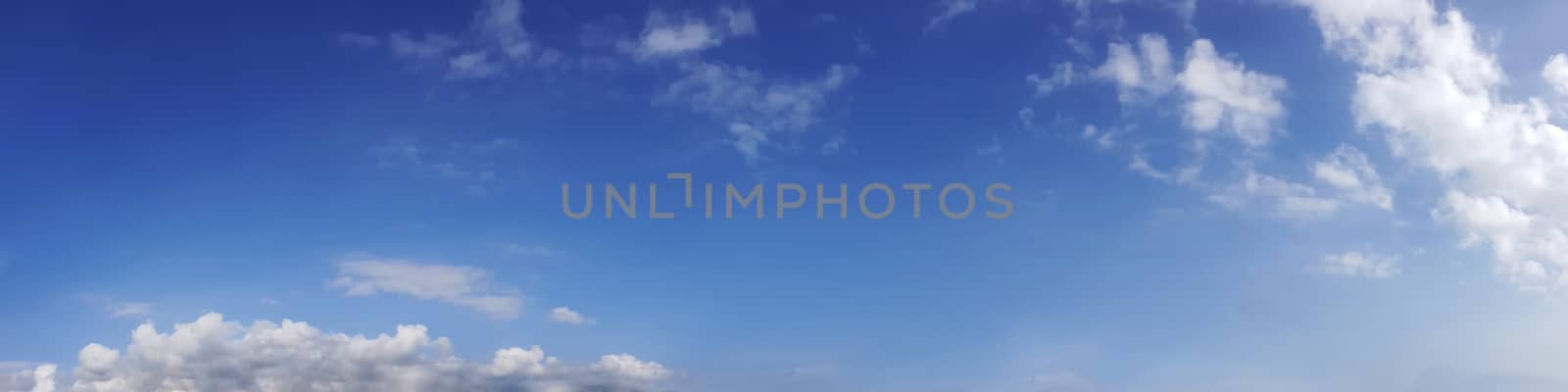 Panorama sky with cloud on a sunny day. Beautiful cirrus cloud.