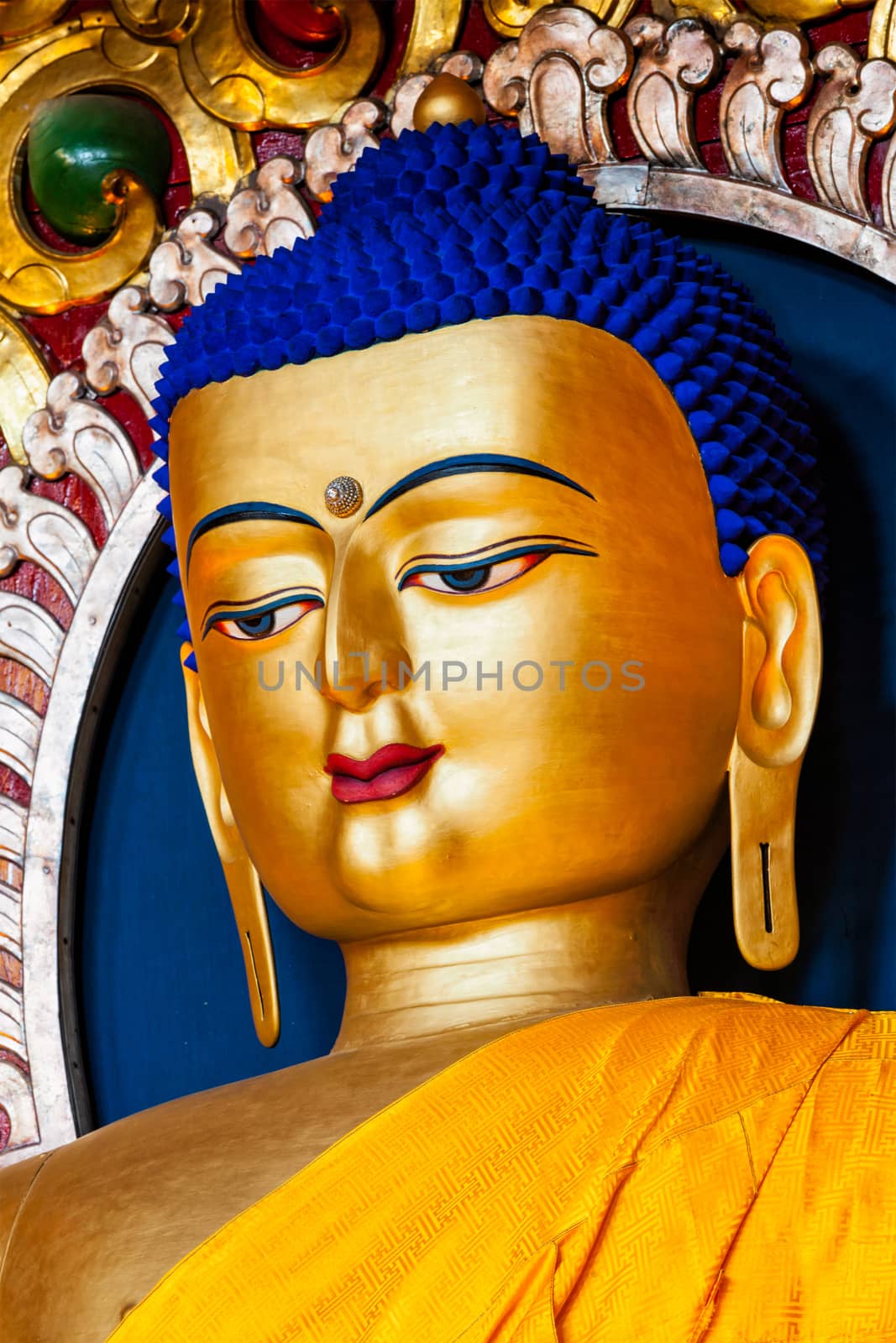 Sakyamuni Buddha statue by dimol