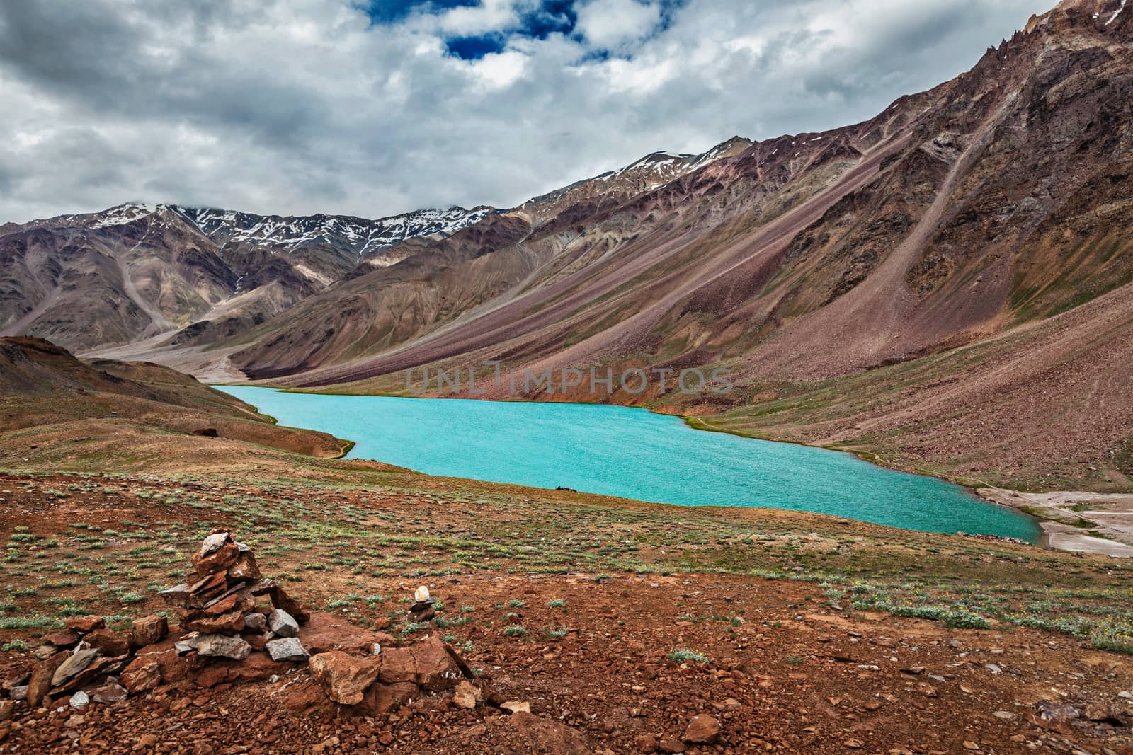 Chandra Tal (Chandra Taal) lake. Spiti Valley, Himachal Pradesh, India
