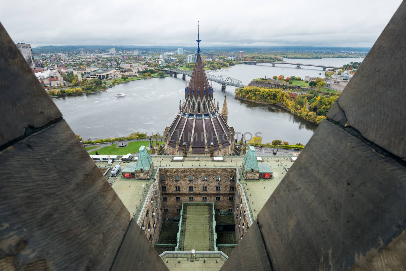 Attractive view of Ontario to Quebec border from Peace Tower by nemo269