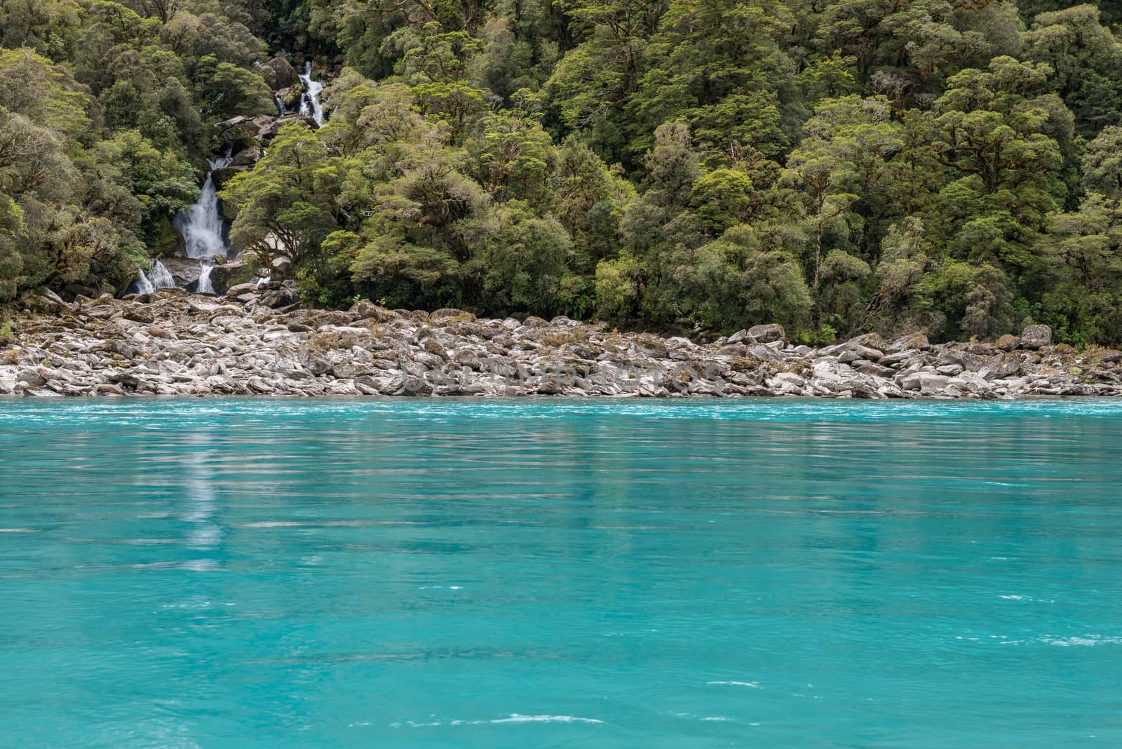 Turquoise water and waterfalls of Roaring Billy Falls, horizontal view by nemo269