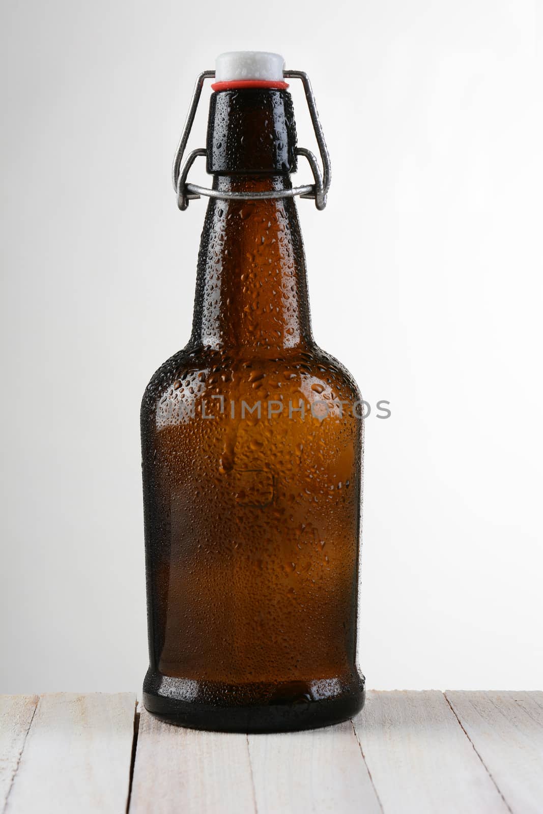 Swing Top Beer Bottle Light to Dark by sCukrov