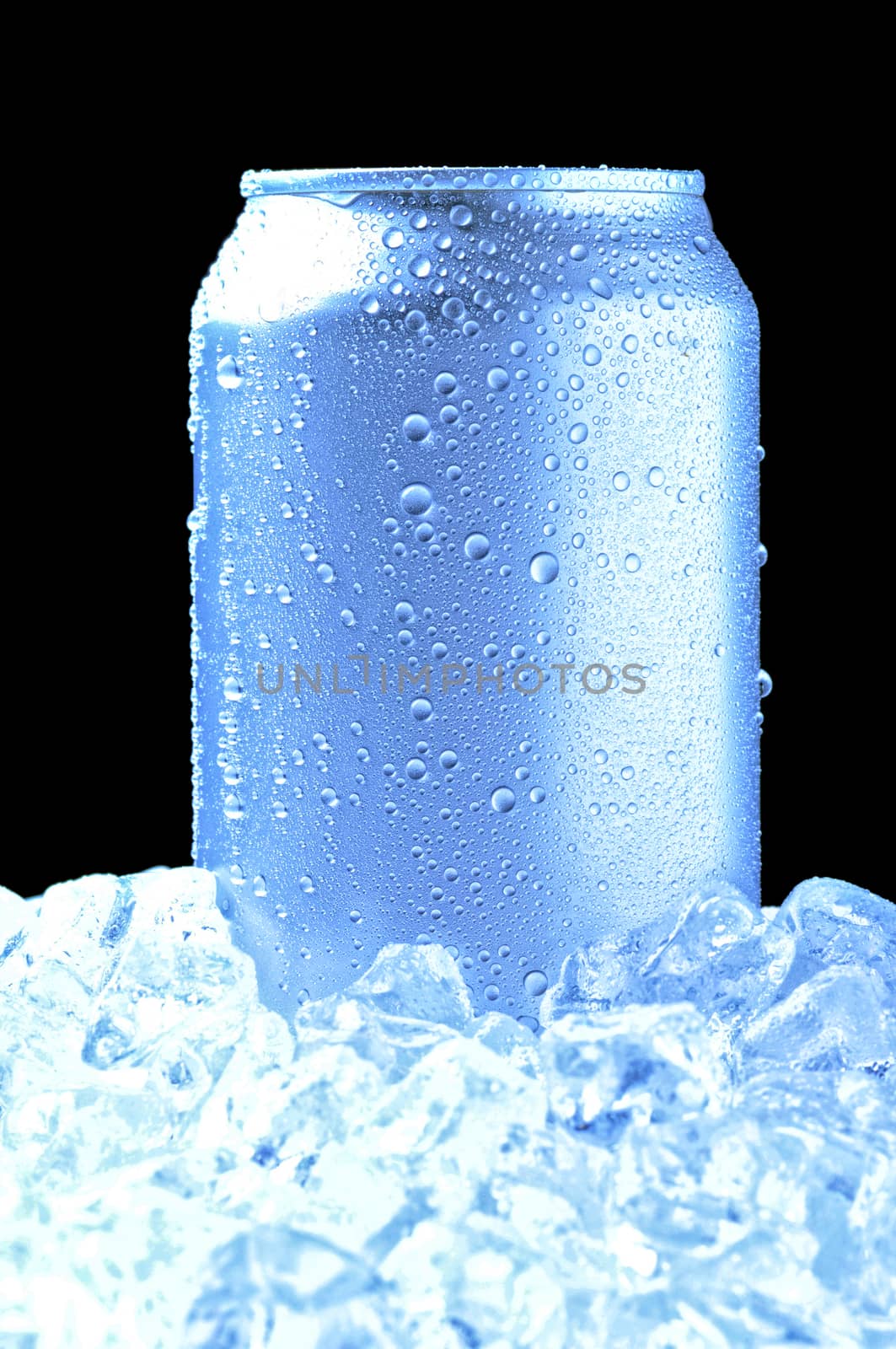Aluminum Drink Can with water droplets Standing in a bed of ice - black background and cool tones