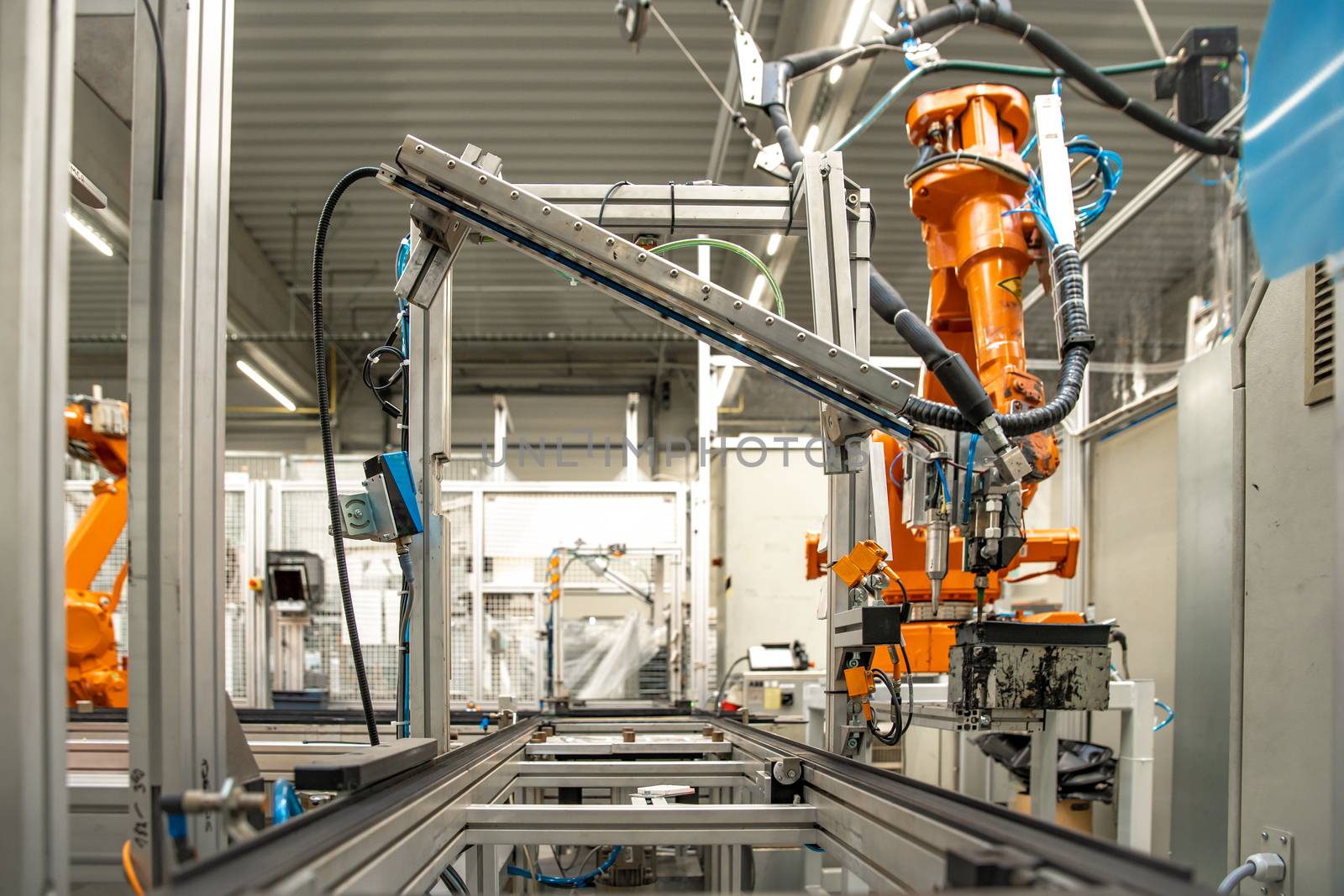 conveyor belt for molds on a robotized line in the factory.