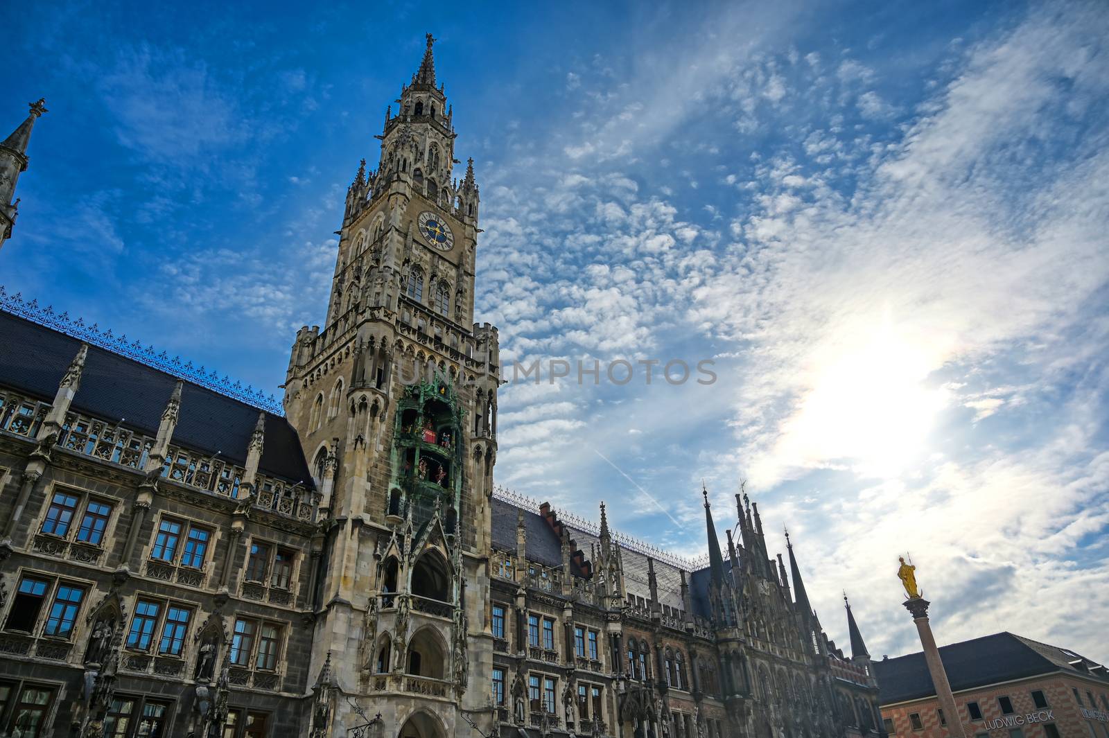 The New Town Hall located in the Marienplatz in Munich, Germany