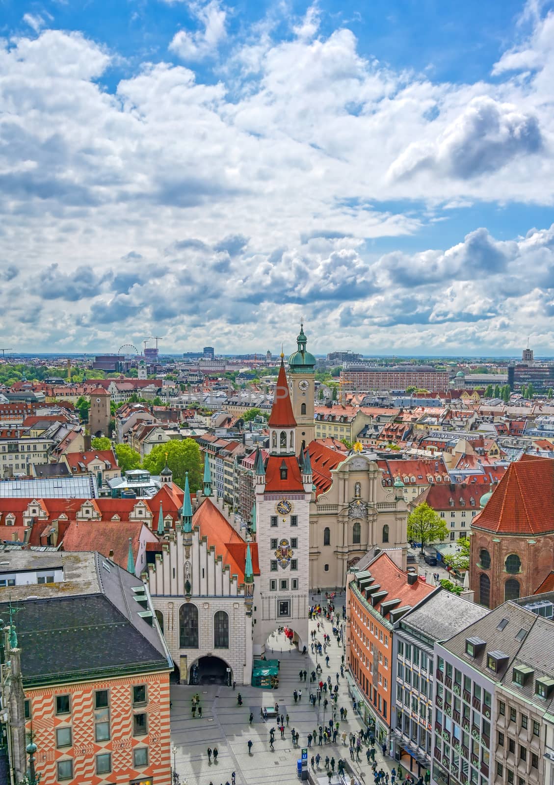 The Old Town Hall located in the Marienplatz in Munich, Germany.