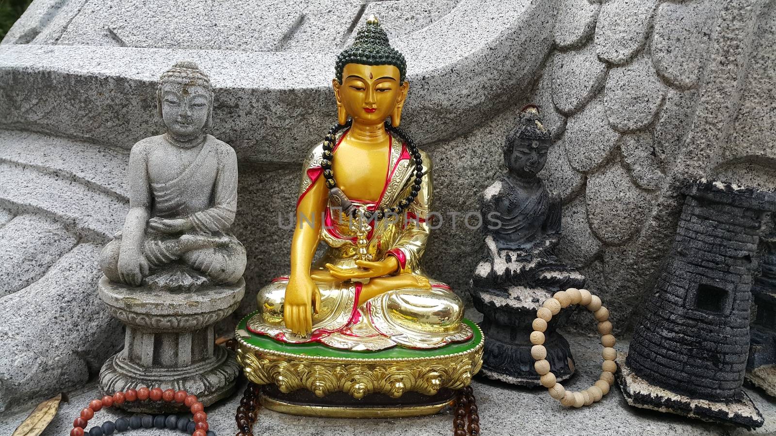 Buddha mini statue with beautiful background by Photochowk